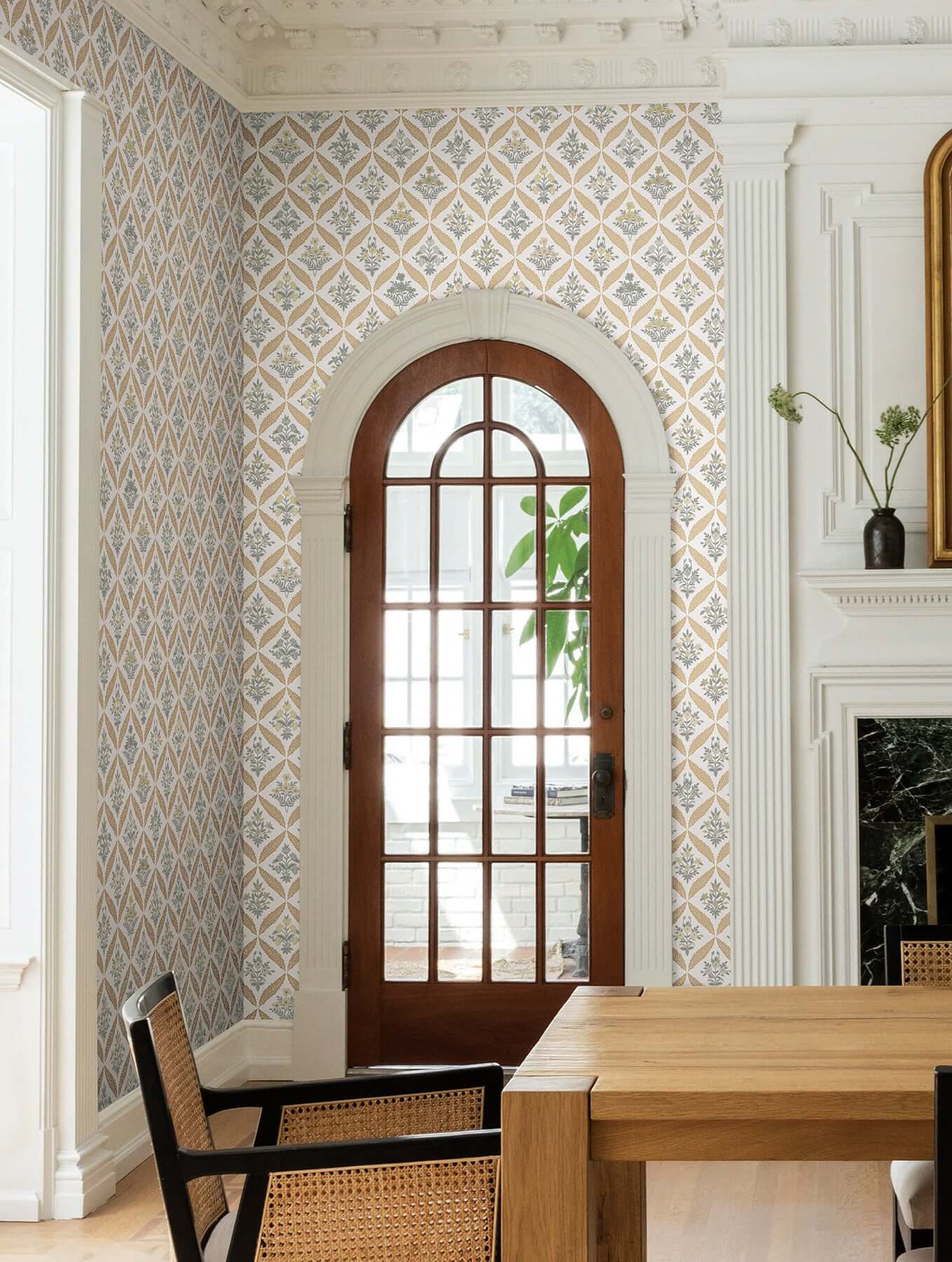 estee-garden-gold-wallpaper-york-wallcoverings-rf7511 - York Wallpaper Wallpaper