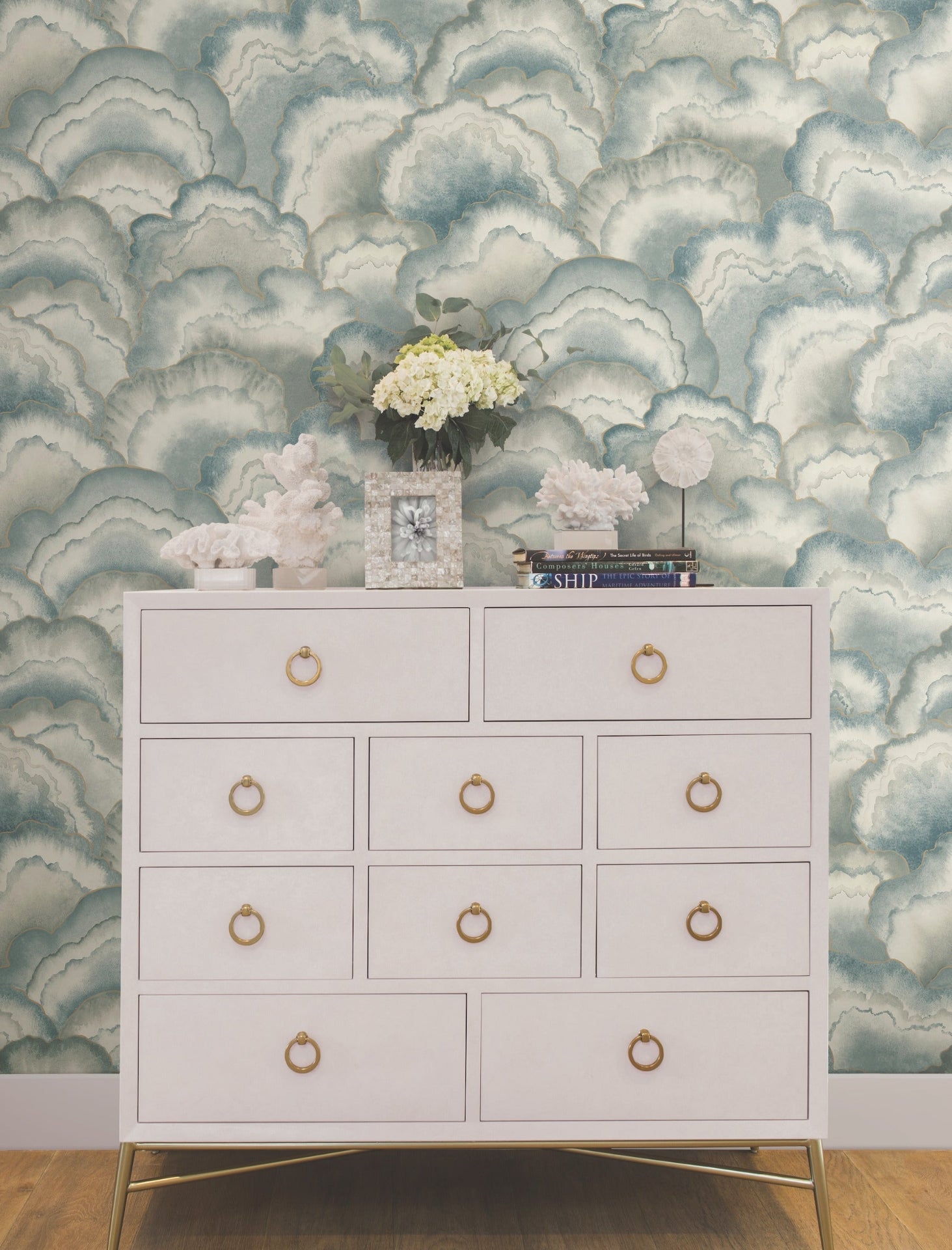 abalone-fans-wallpaper-mist-york-wallcoverings-nt6184