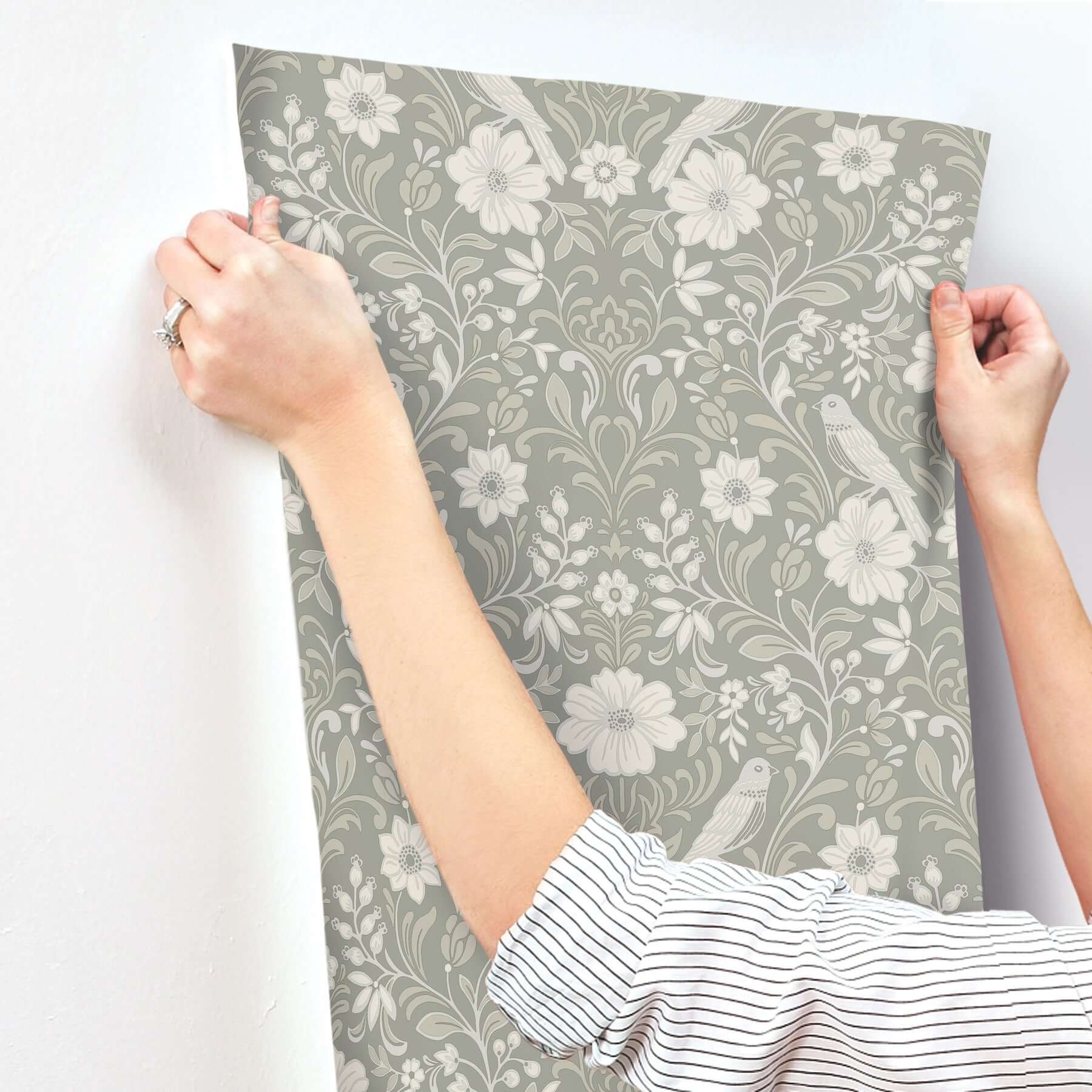 colette-grey-wallpaper-york-wallcoverings-mf4746 - York Wallcoverings Wallpaper