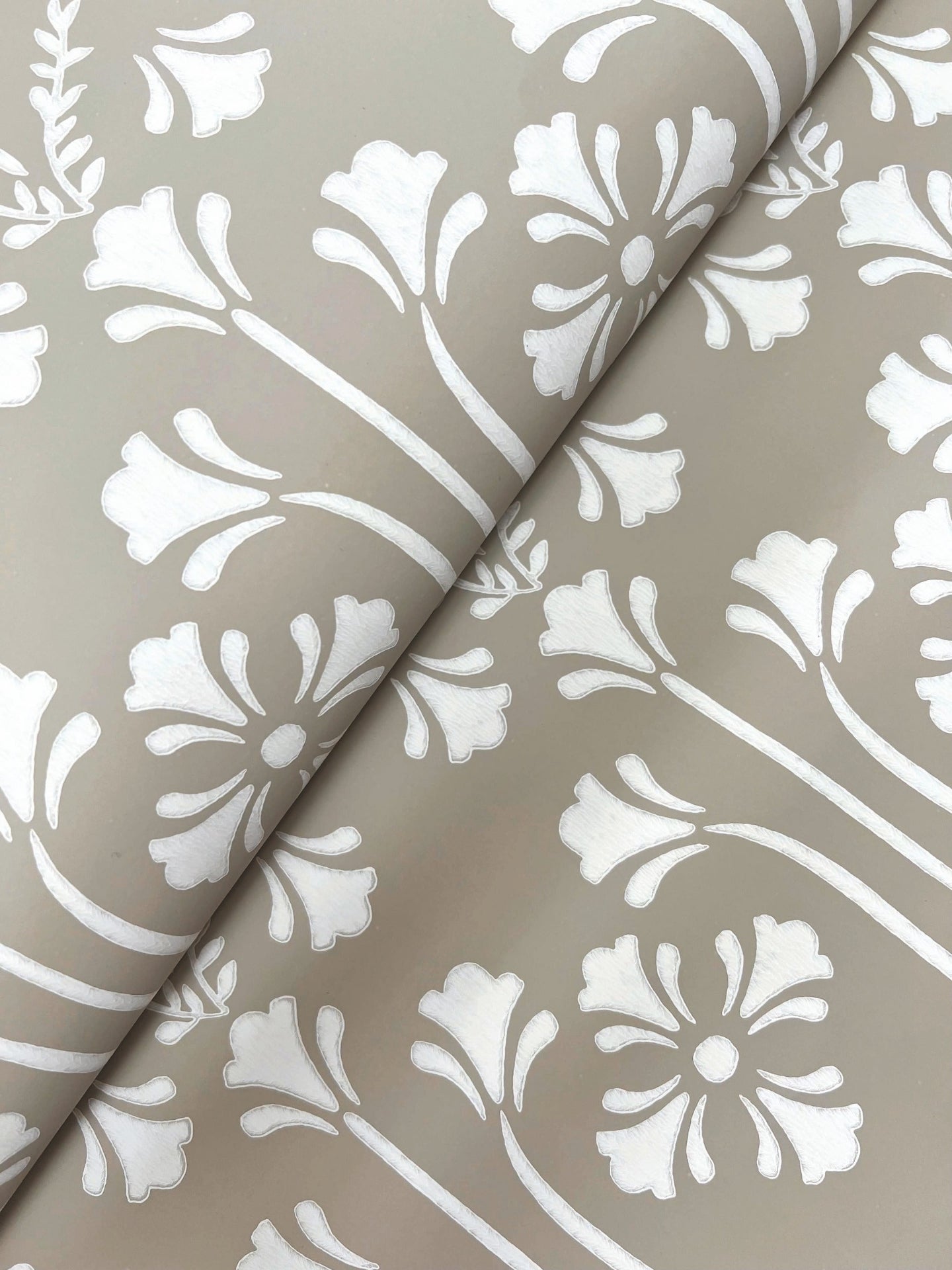 lydia-wallpaper-taupe-york-wallcoverings-mf4805