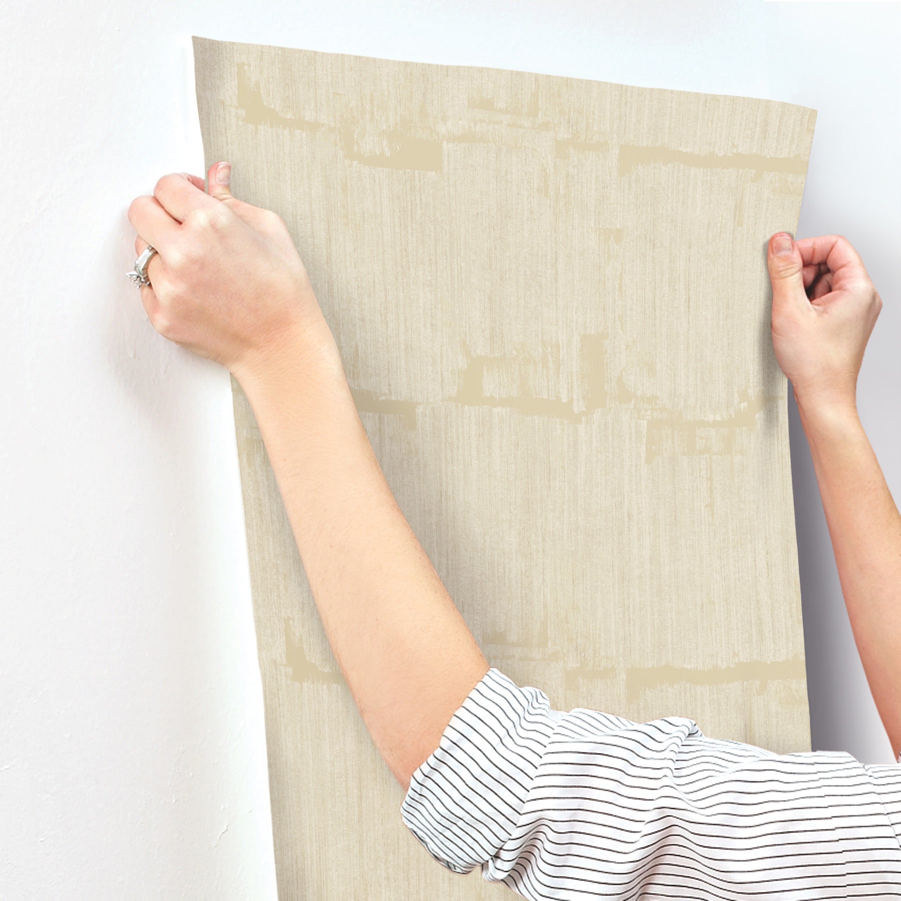 rhythm-and-rhyme-wallpaper-straw-york-wallcoverings-fm1063