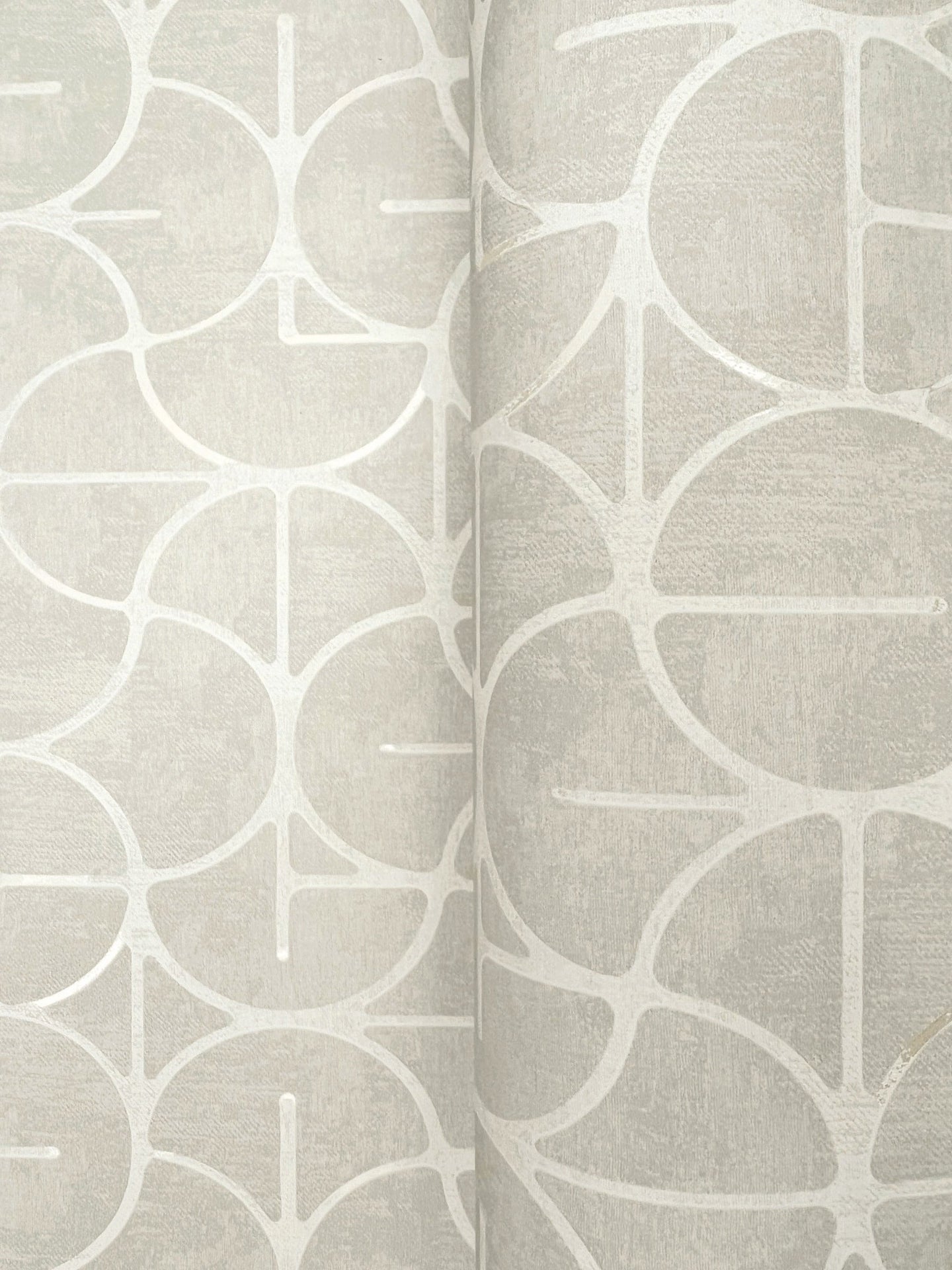 looking-glass-wallpaper-grey-york-wallcoverings-fm1102