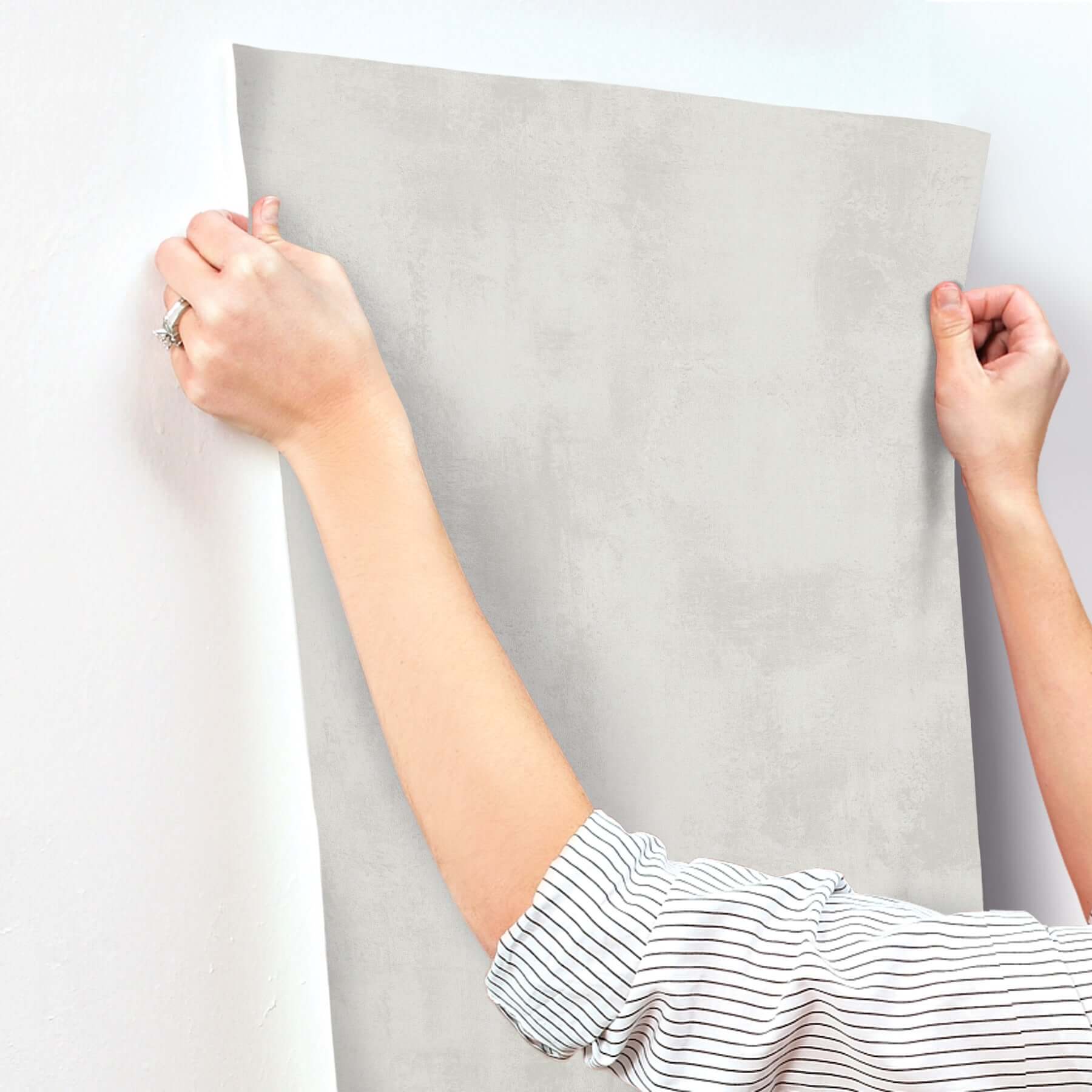 italian-plaster-fog-wallpaper-york-wallcoverings-si18563 - York Wallcoverings Wallpaper