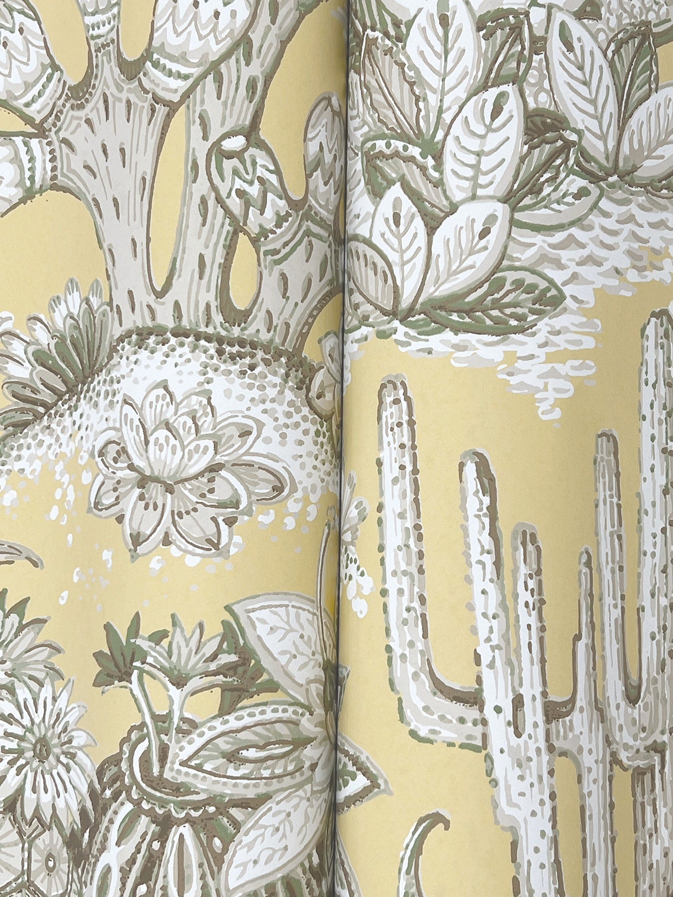 lotus-land-cacti-sunshine-york-wallcoverings-mt5635