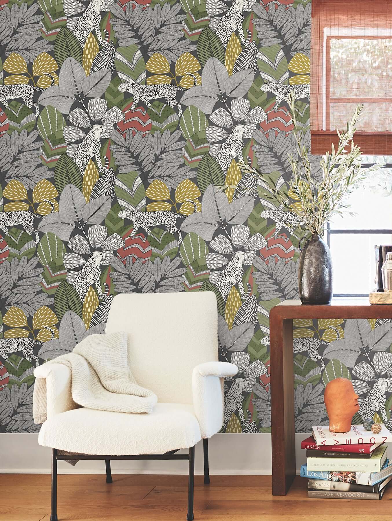 namiri-black-wallpaper-york-wallcoverings-ab3112 - York Wallpaper Wallpaper