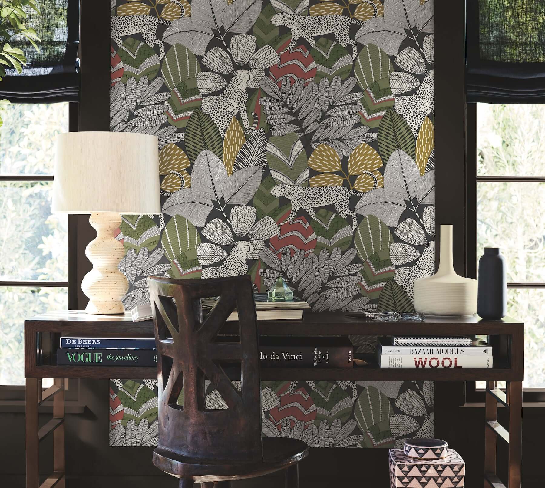 namiri-black-wallpaper-york-wallcoverings-ab3112 - York Wallpaper Wallpaper