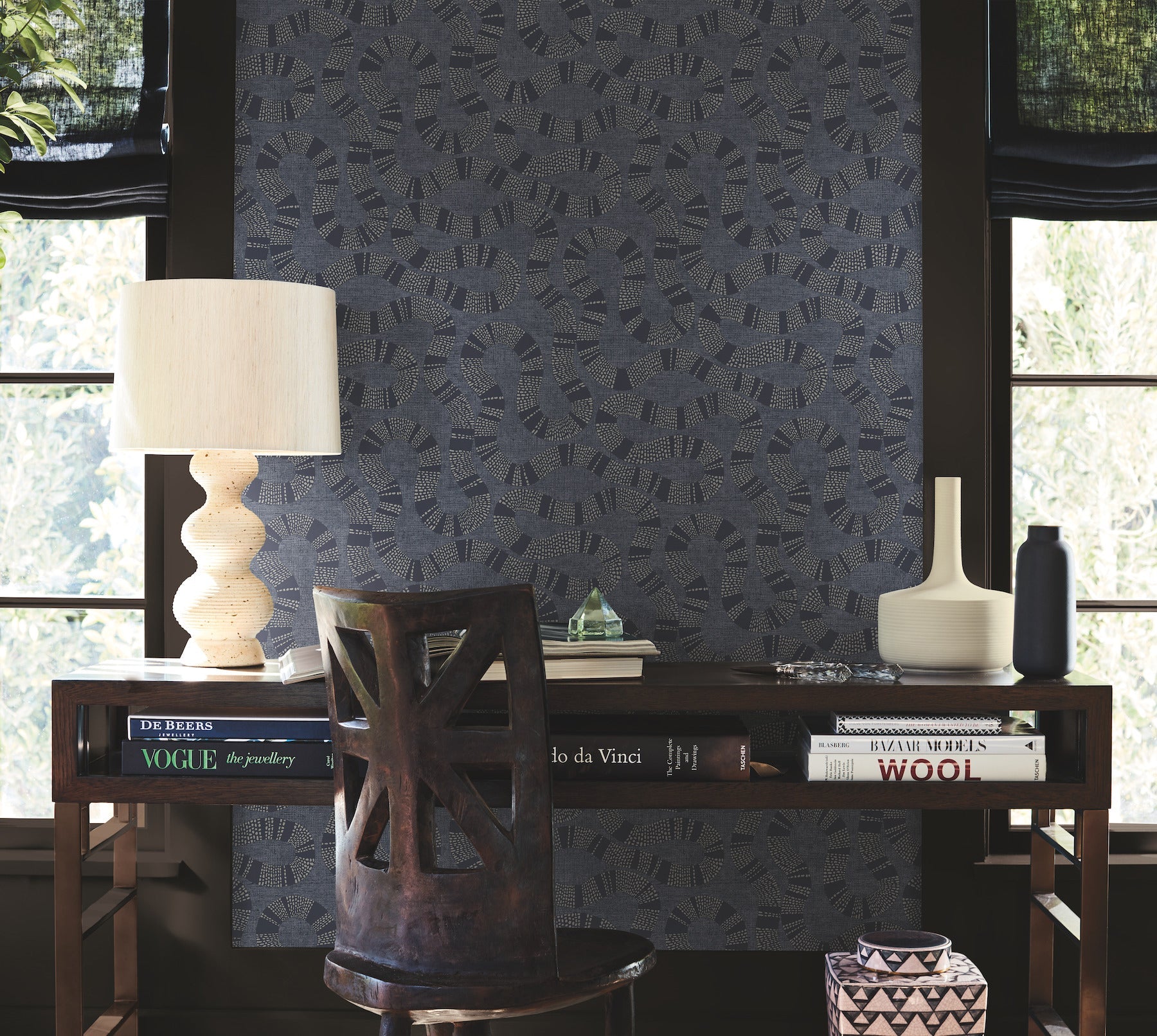 ophidia-navy-york-wallcoverings-ab3002
