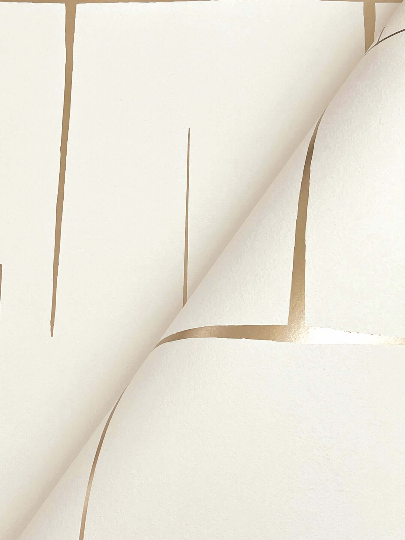 malia-wallpaper-gold-white-york-wallcoverings-za8053 - York Wallcoverings Wallpaper