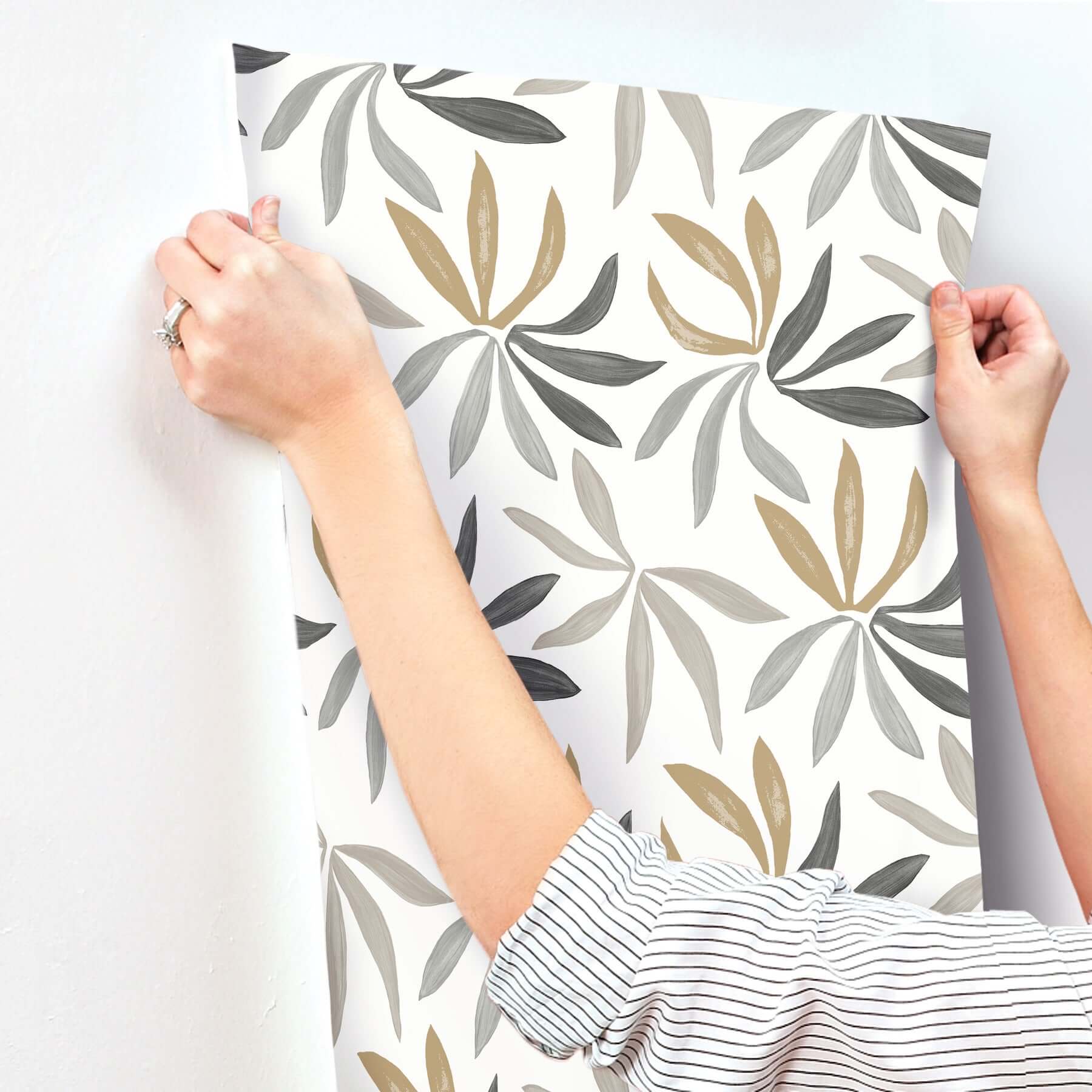 little-garden-graphite-gold-wallpaper-york-wallcoverings-zm2816 - York Wallcoverings Wallpaper