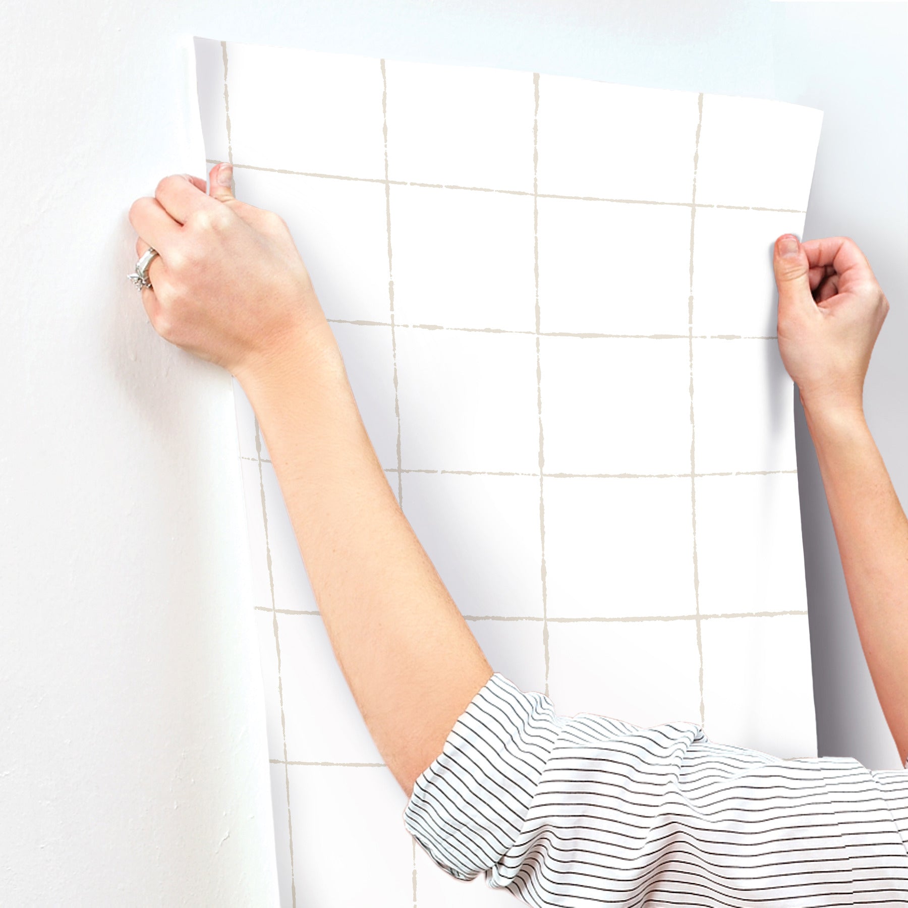 la-vitre-plaid-wallpaper-graphite-york-wallcoverings-zm2855