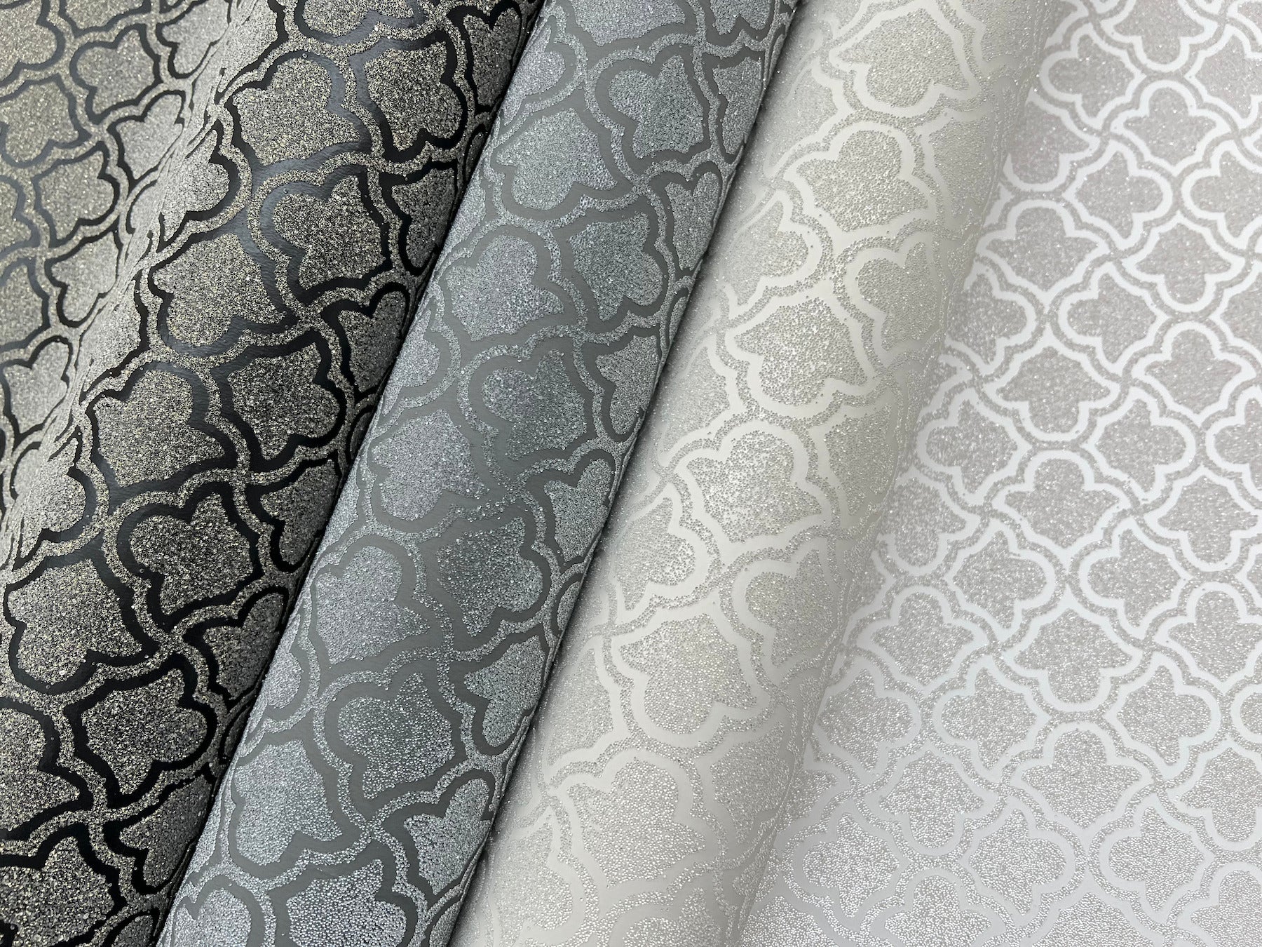 uptown-glam-wallpaper-charcoal-york-wallcoverings-df3338