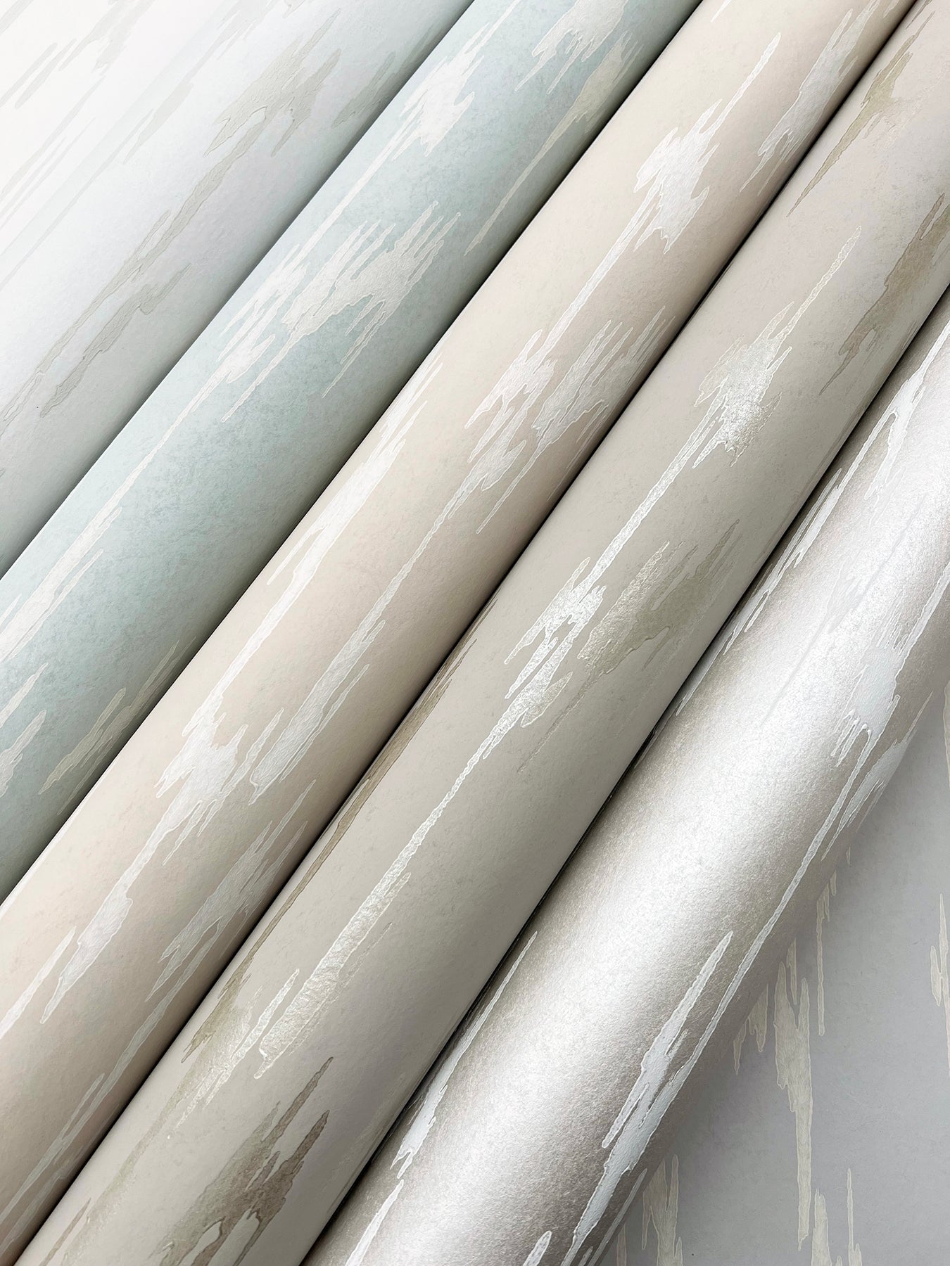 flowing-wallpaper-pearl-york-wallcoverings-df3366