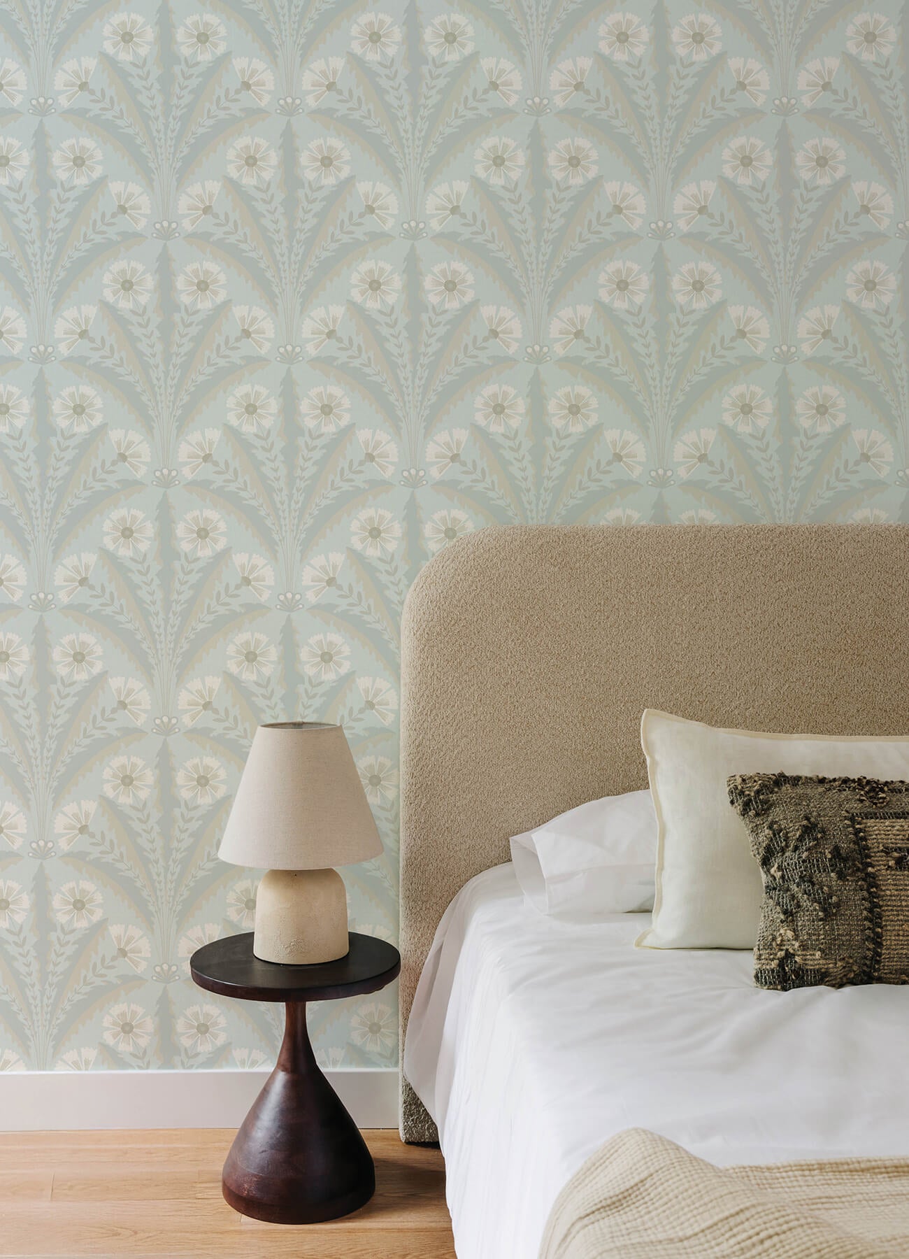 tap-root-light-blue-floral-damask-wallpaper-york-wallcoverings-4169-27602 - York Wallcoverings Wallpaper