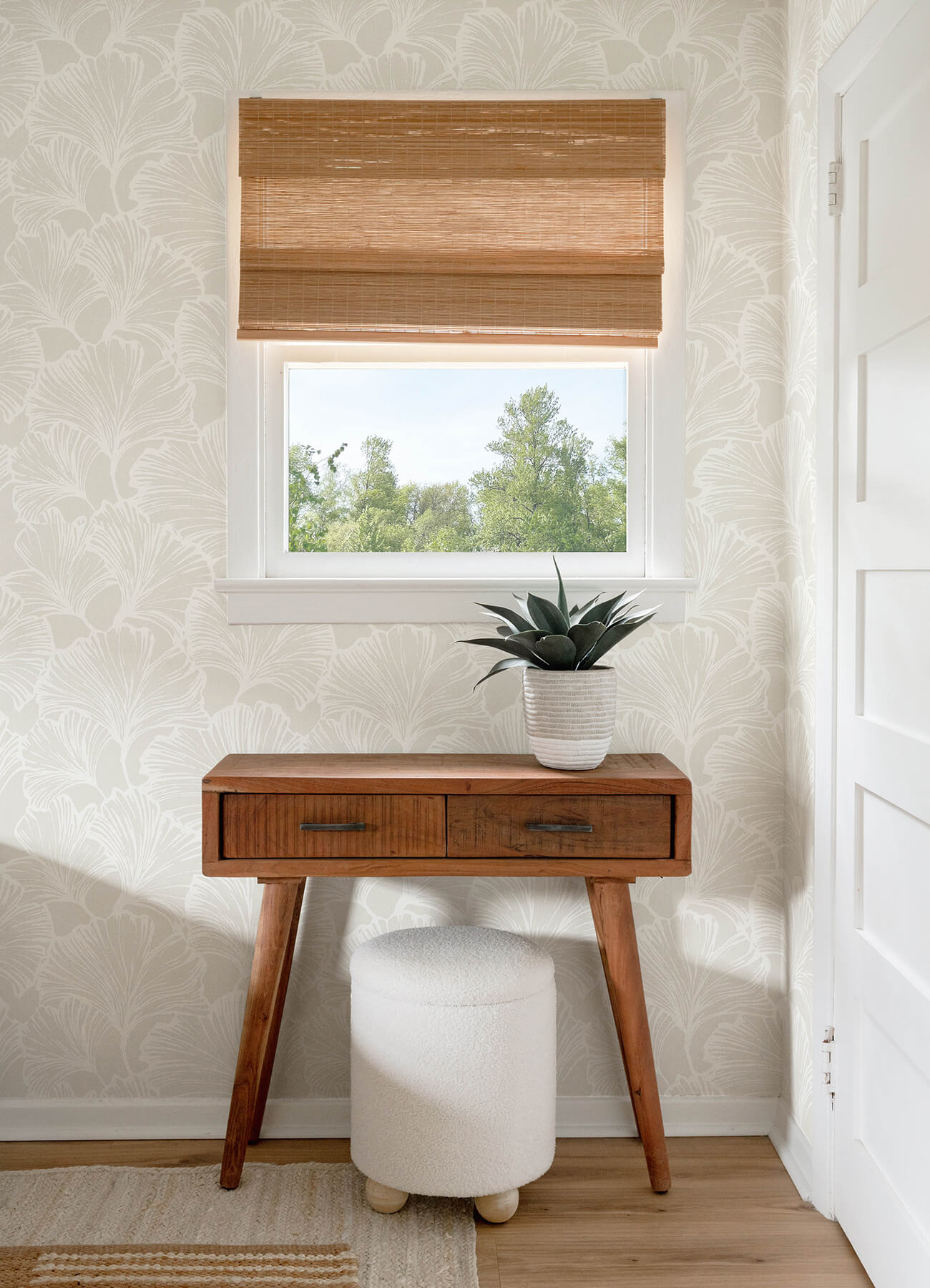 kyoto-dove-ginkgo-leaf-wallpaper-york-wallcoverings-4177-27710 - York Wallcoverings Wallpaper