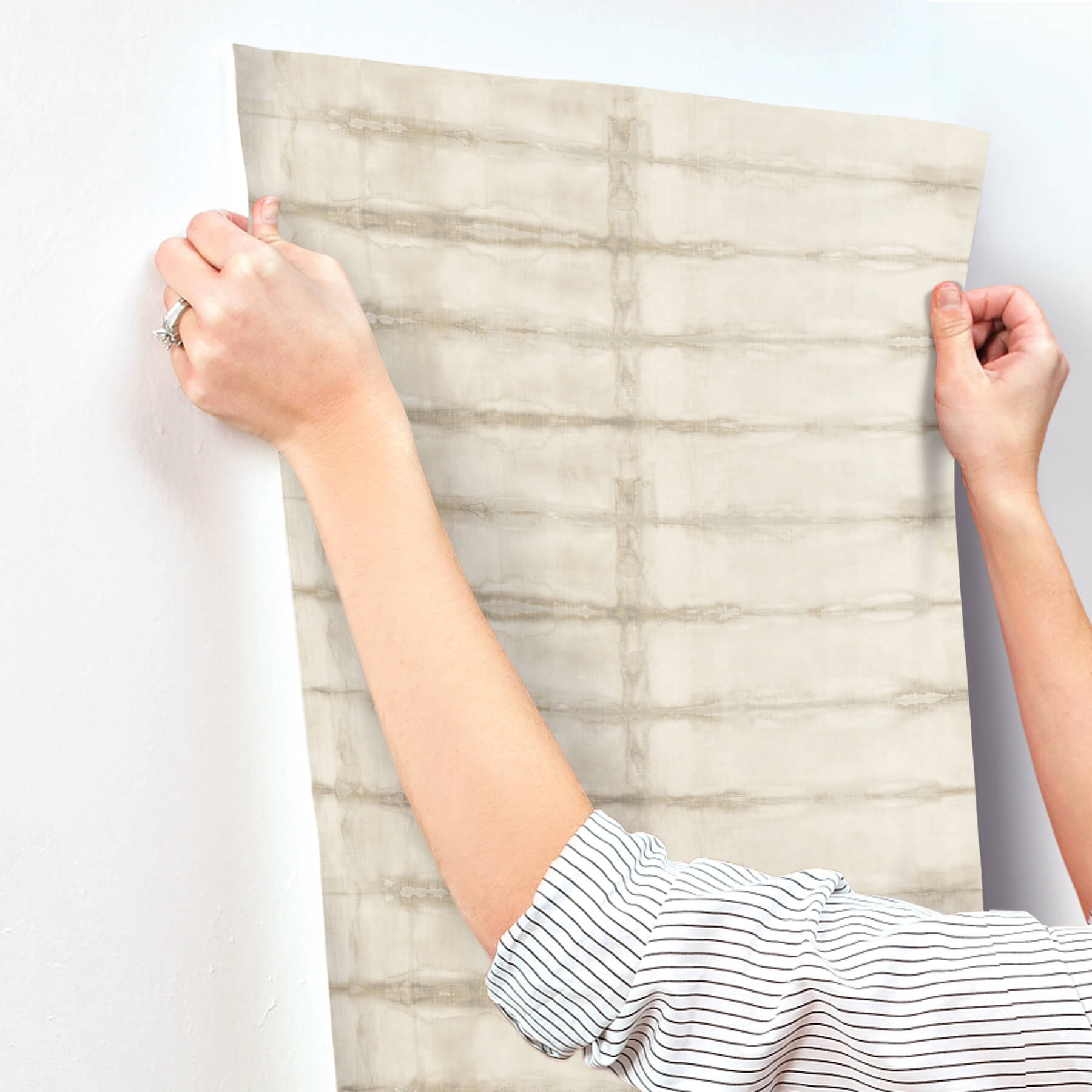 modulus-beige-geometric-stripe-wallpaper-york-wallcoverings-4177-27729 - York Wallcoverings Wallpaper