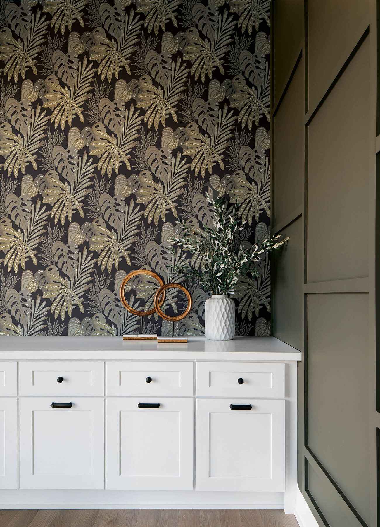 Alocasia Neutral Tropical Foliage Wallpaper - York Wallcoverings - 4177-27736