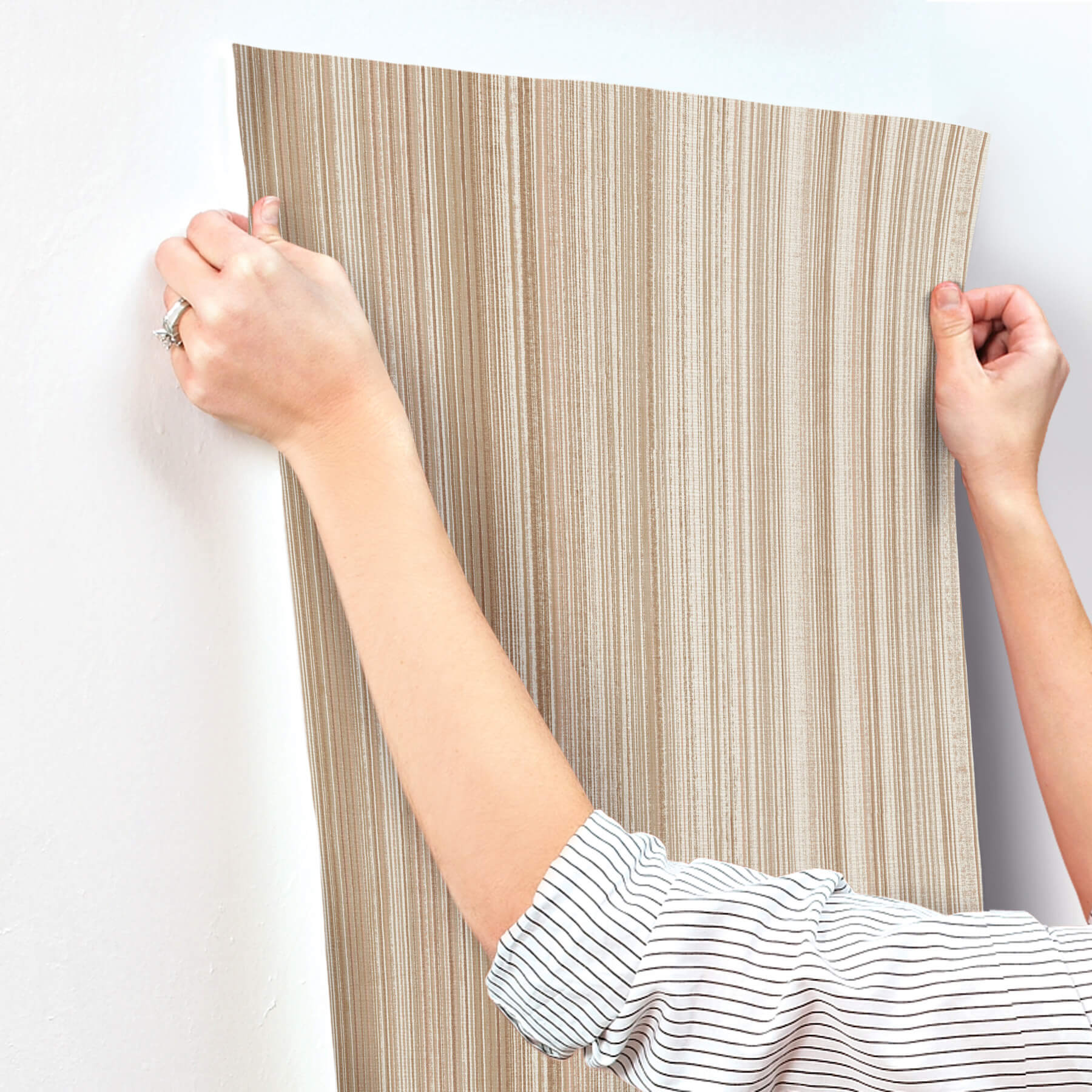 elan-blush-ombre-stripe-wallpaper-york-wallcoverings-4177-27745 - York Wallcoverings Papel pintado