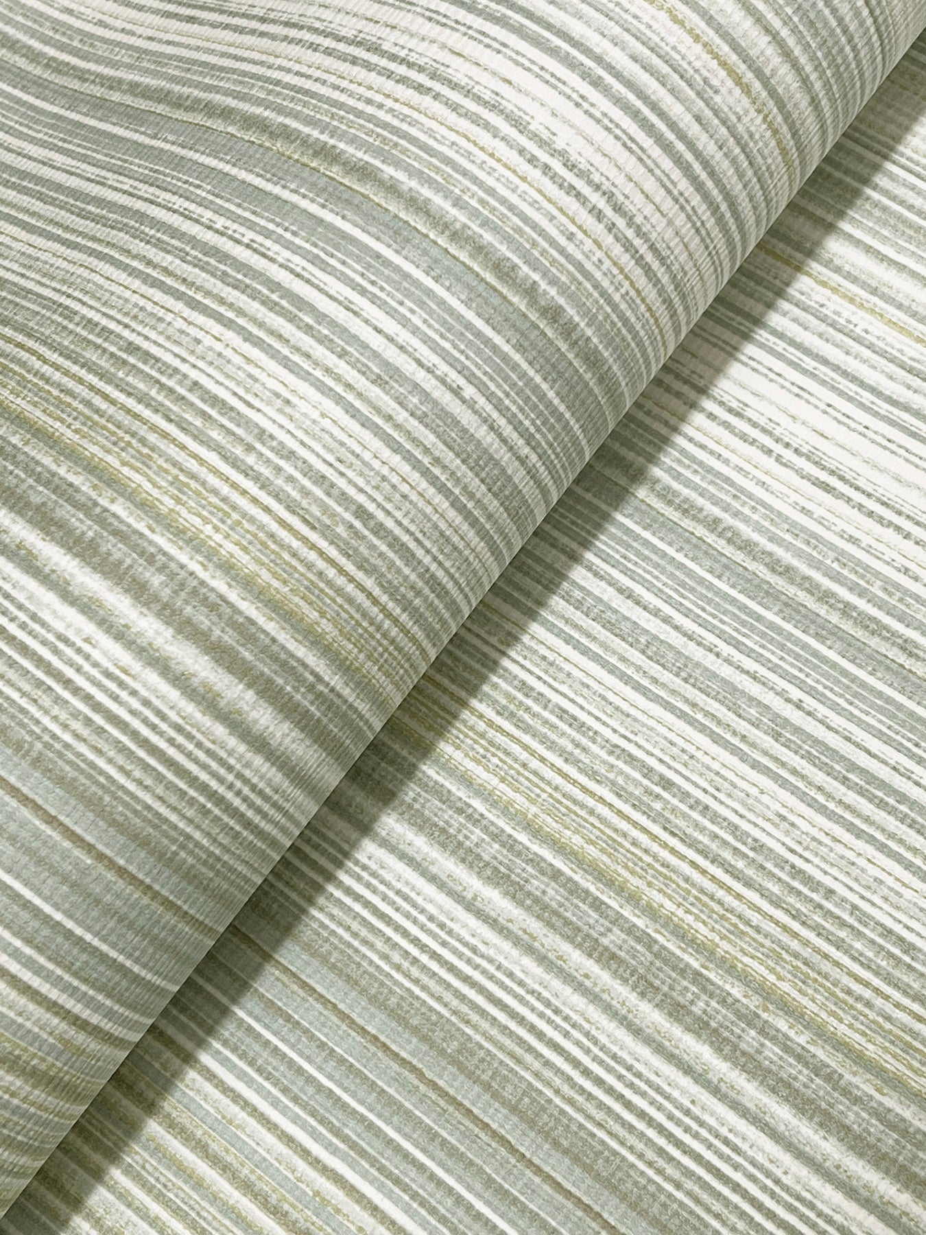 elan-sea-green-ombre-stripe-wallpaper-york-wallcoverings-4177-27746 - York Wallcoverings Papel pintado