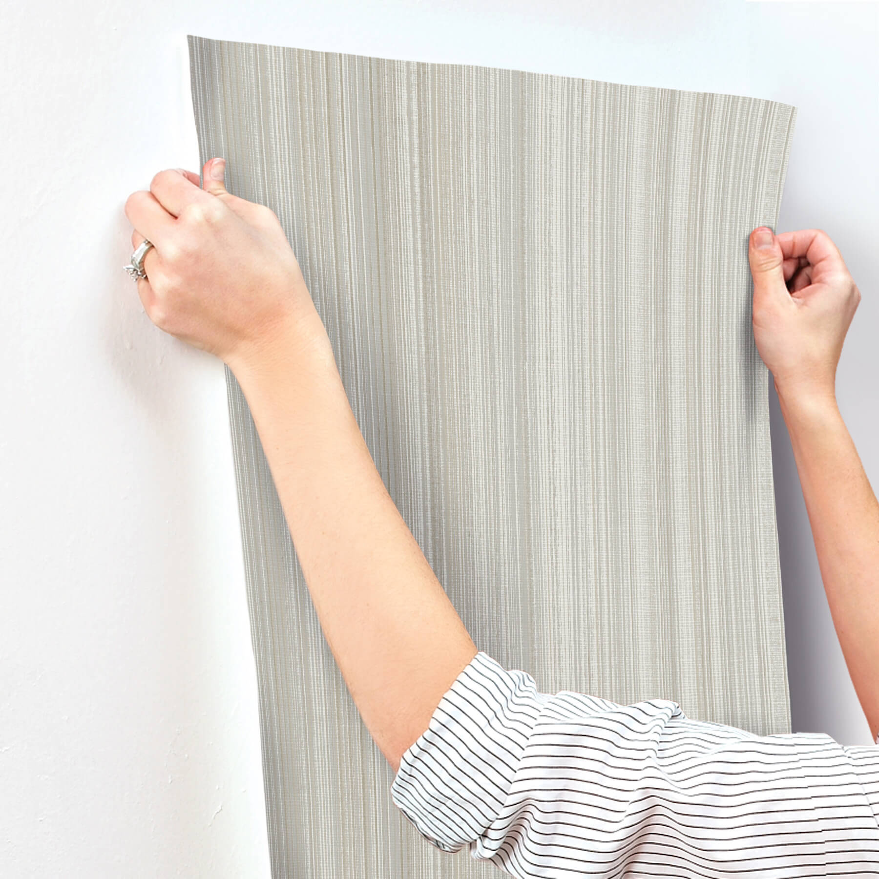 elan-grey-ombre-stripe-wallpaper-york-wallcoverings-4177-27747 - York Wallcoverings Wallpaper