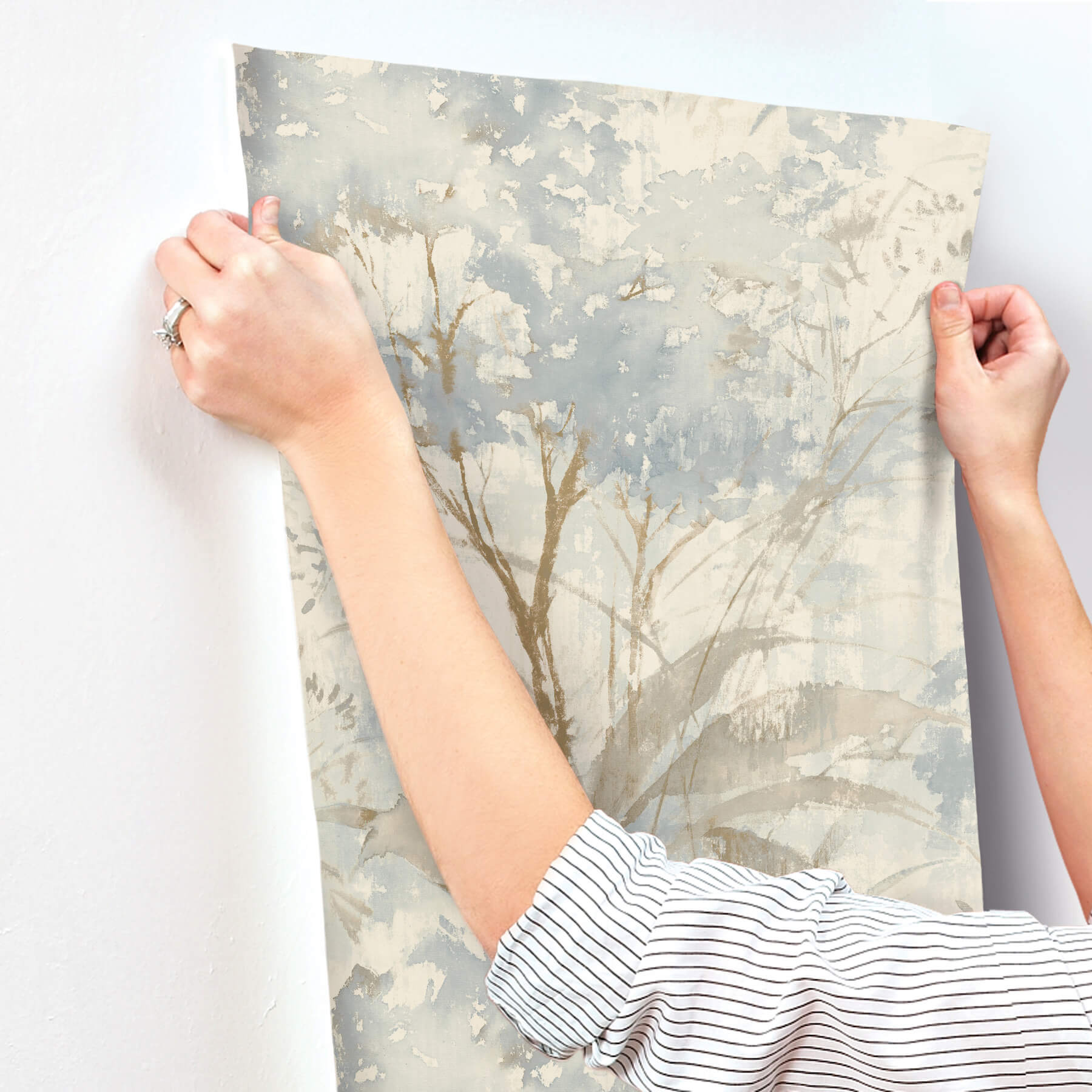 mistwood-blue-forest-wallpaper-york-wallcoverings-4177-27749 - York Wallcoverings Papel pintado