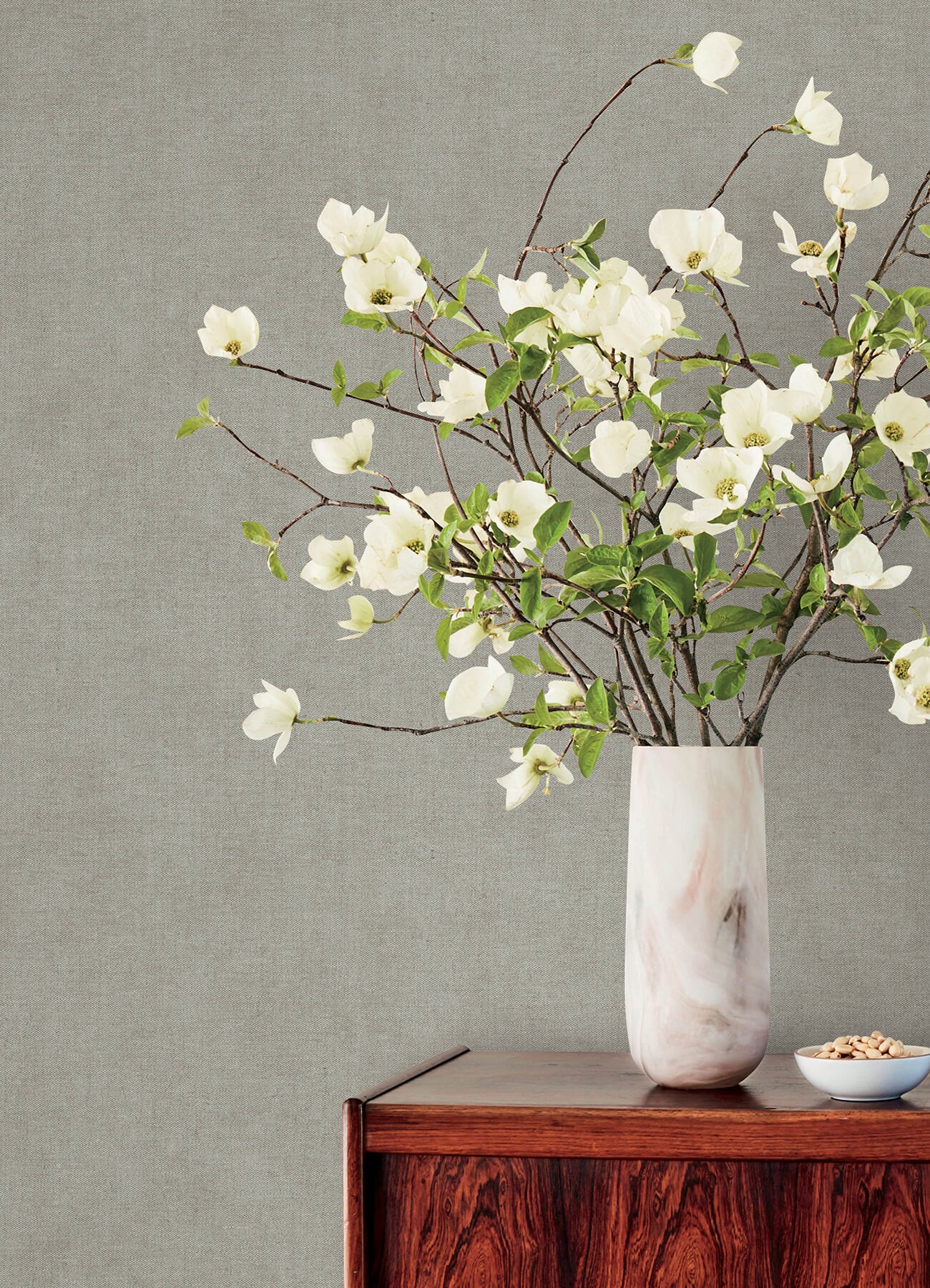 nuovo-grey-faux-linen-wallpaper-york-wallcoverings-4193-7424 - York Wallcoverings Wallpaper