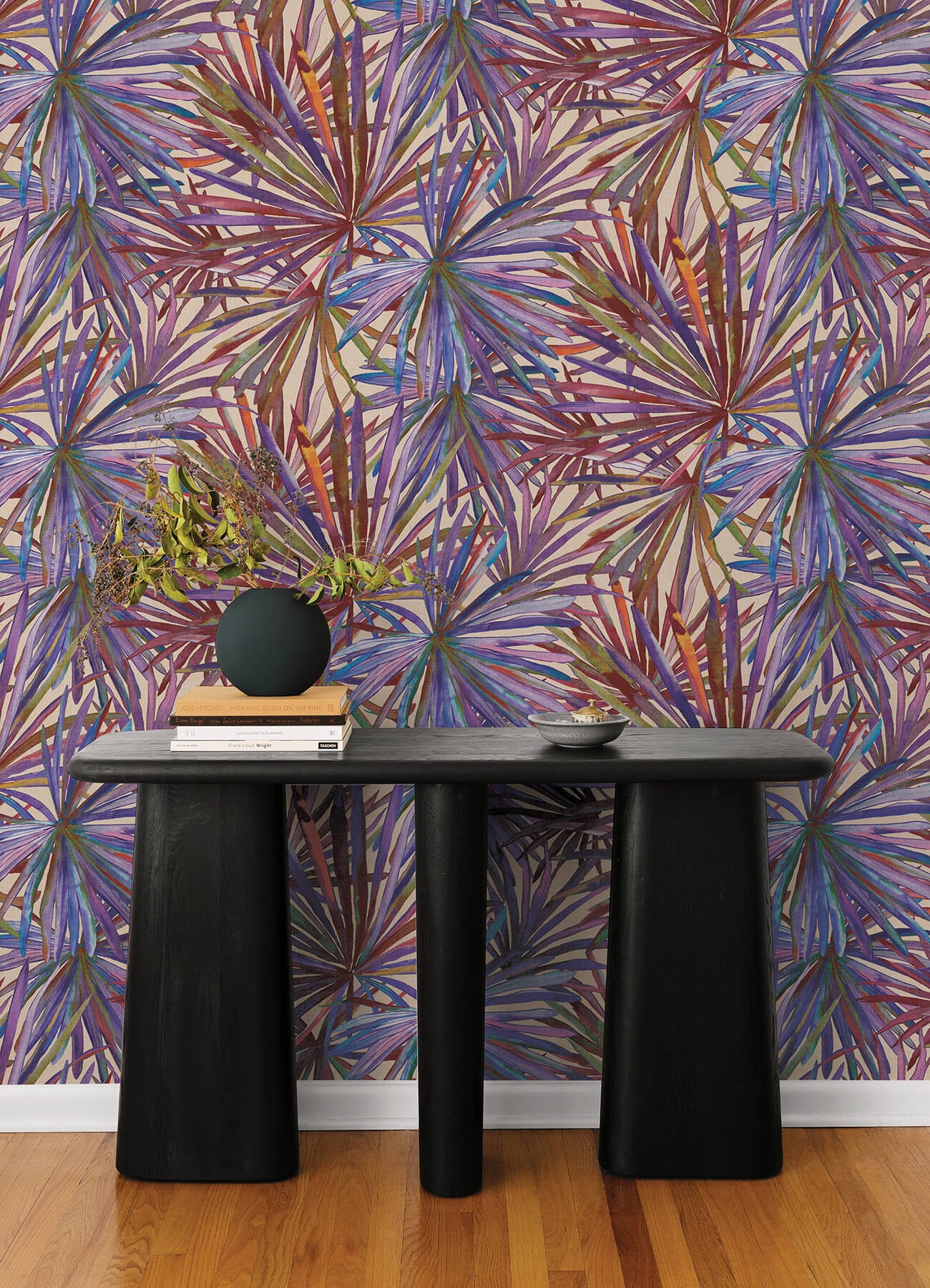 corifa-purple-palm-leaf-wallpaper-york-wallcoverings-4193-7452 - York Wallcoverings Papel pintado