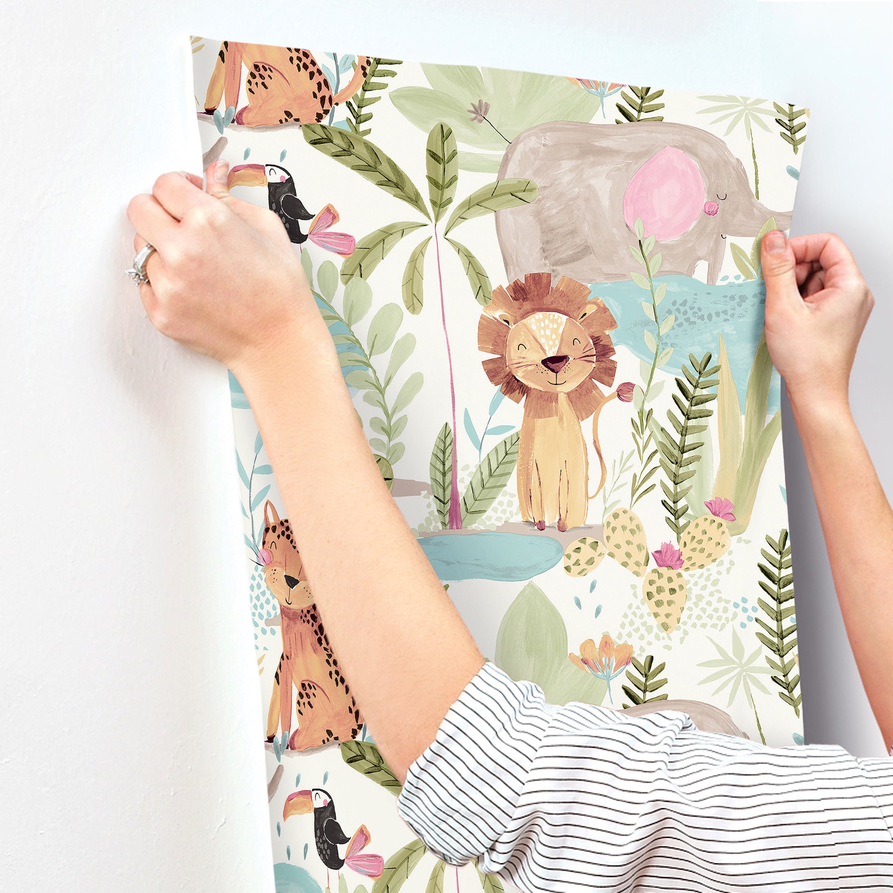 in-the-jungle-multicolor-animal-friends-wallpaper-york-wallcoverings-4203-27558 - York Wallcoverings Wallpaper