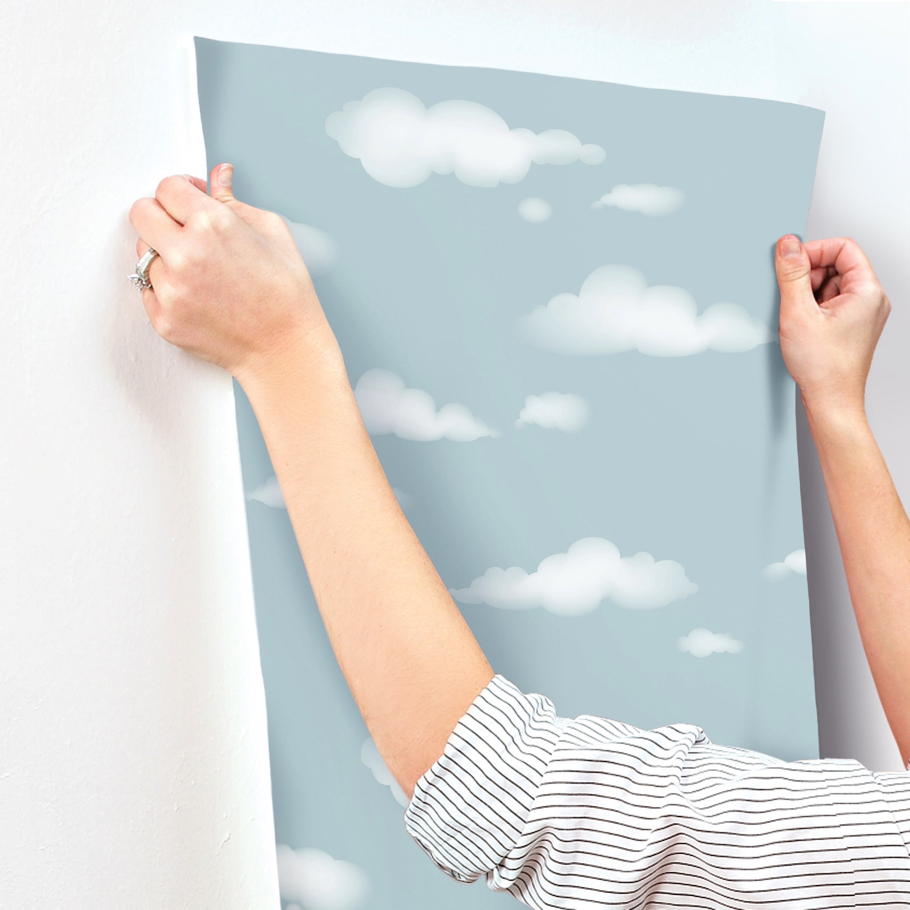 cloudy-sky-blue-scenic-wallpaper-york-wallcoverings-4203-27568 - York Wallcoverings Wallpaper