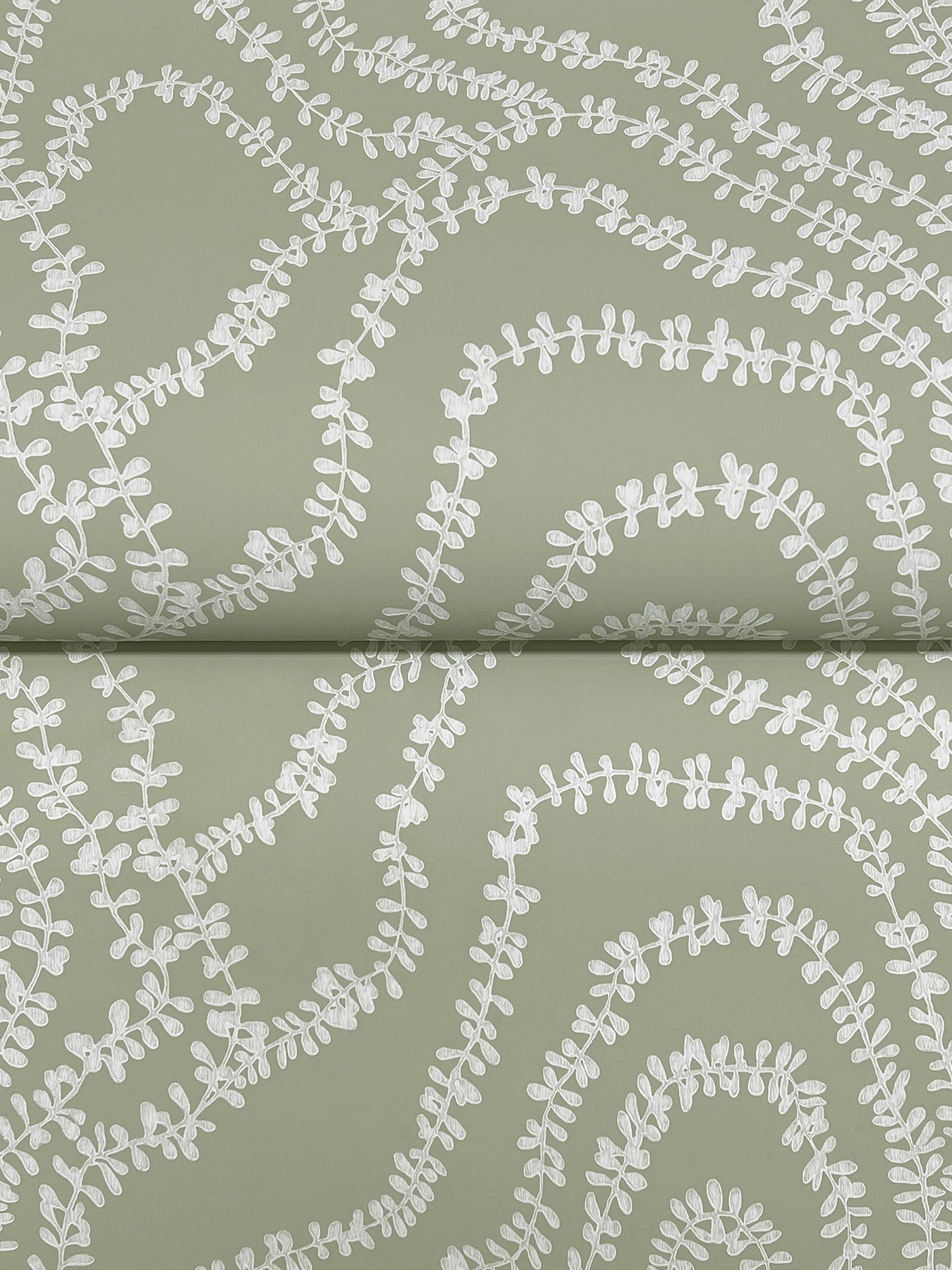 string-of-pearls-sage-vine-wallpaper-york-wallcoverings-vr1513