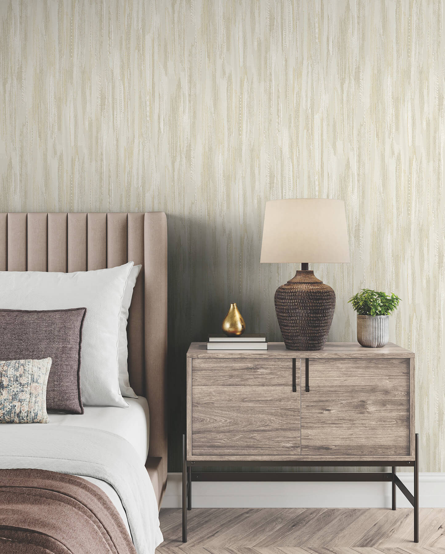 tribeca-gold-texture-stripe-wallpaper-york-wallcoverings-vr1527 - York Wallcoverings Wallpaper