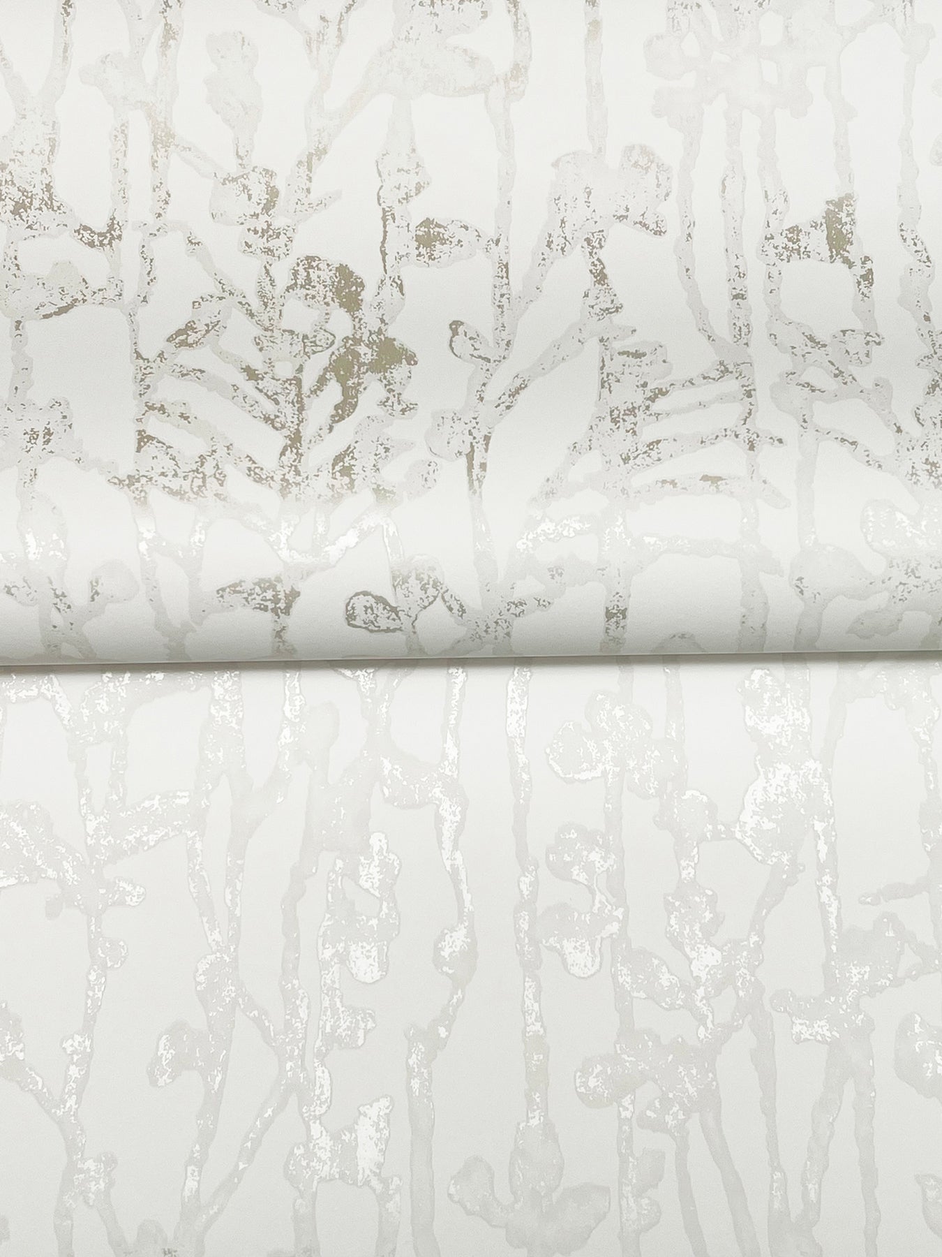 filigree-pearl-abstract-wallpaper-york-wallcoverings-vr1558