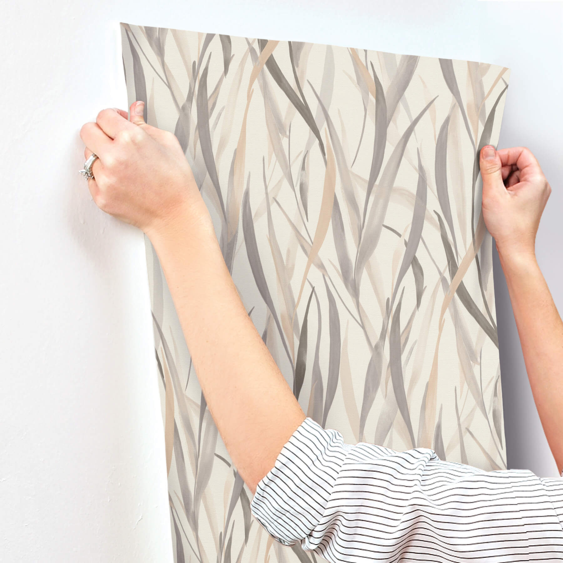 willoughby-neutral-fronds-wallpaper-york-wallcoverings-4202-330205 - York Wallcoverings Wallpaper