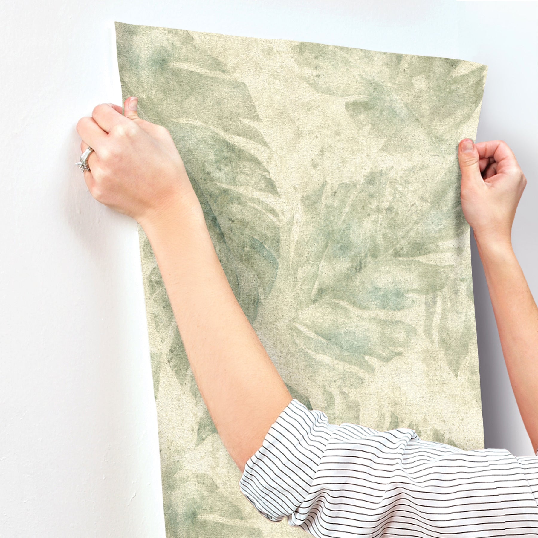 sanne-green-palm-wallpaper-york-wallcoverings-4202-416121