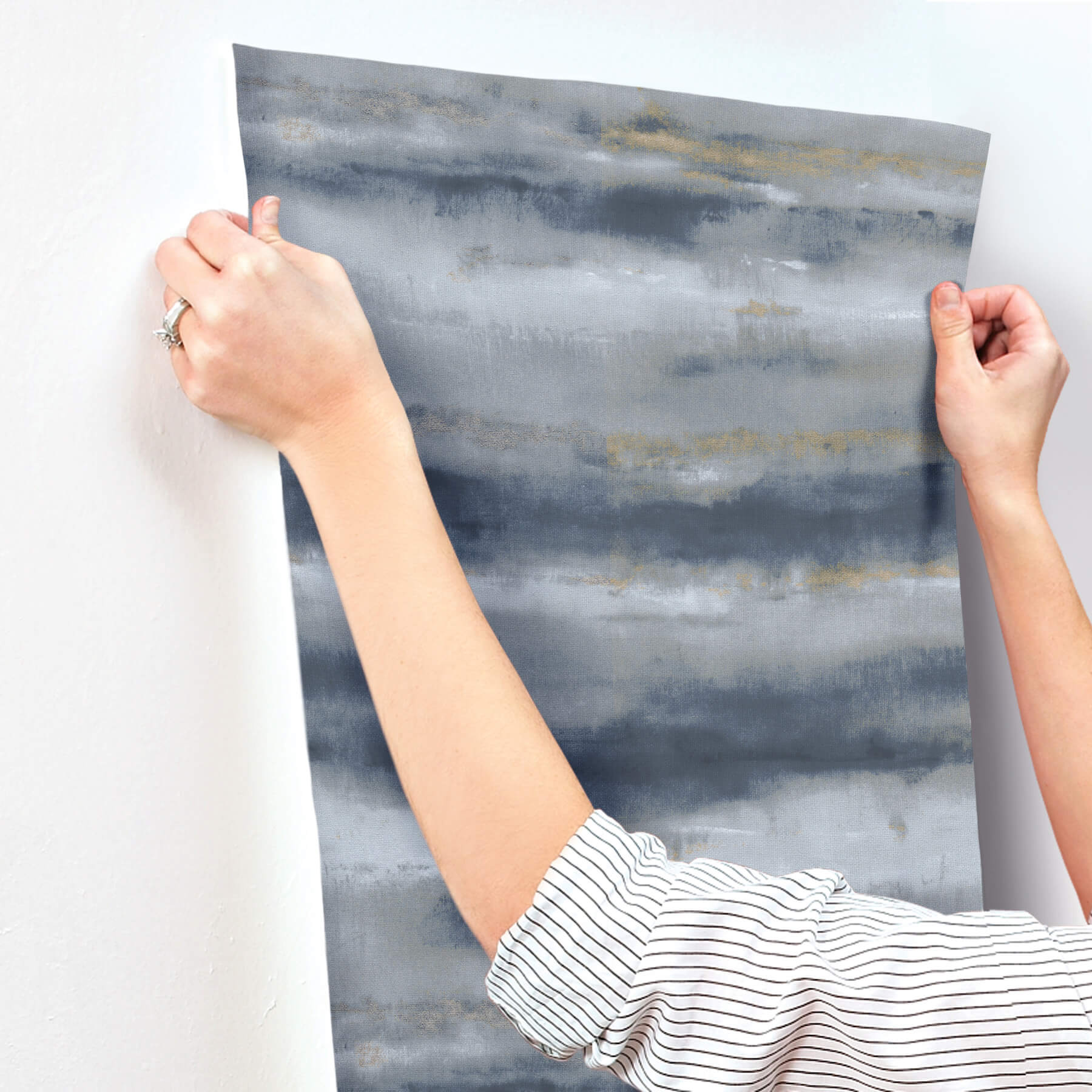 ayla-indigo-abstract-stripe-wallpaper-york-wallcoverings-4202-481662 - York Wallcoverings Wallpaper