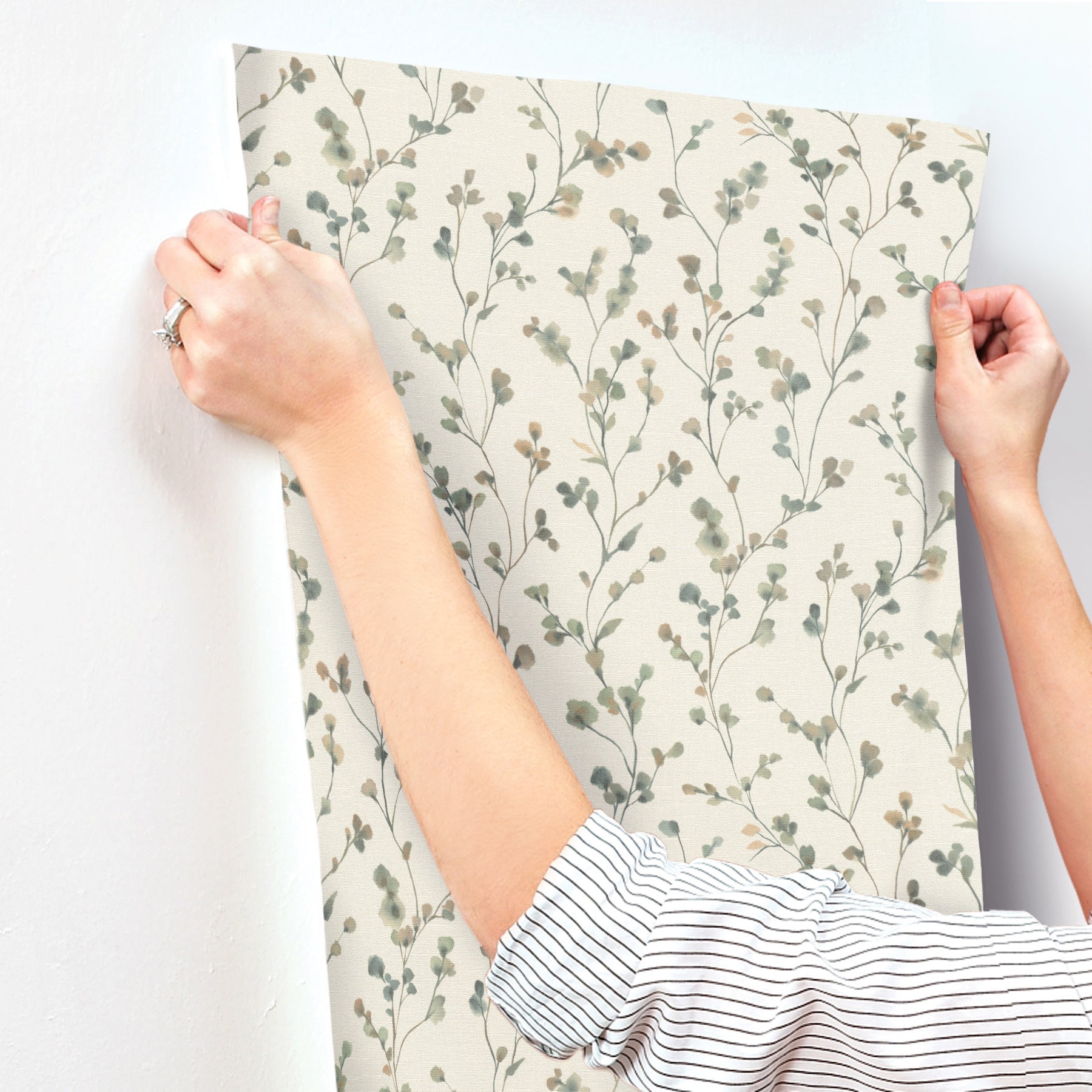 romy-forest-springtime-trail-wallpaper-york-wallcoverings-4202-486148 - York Wallcoverings Wallpaper