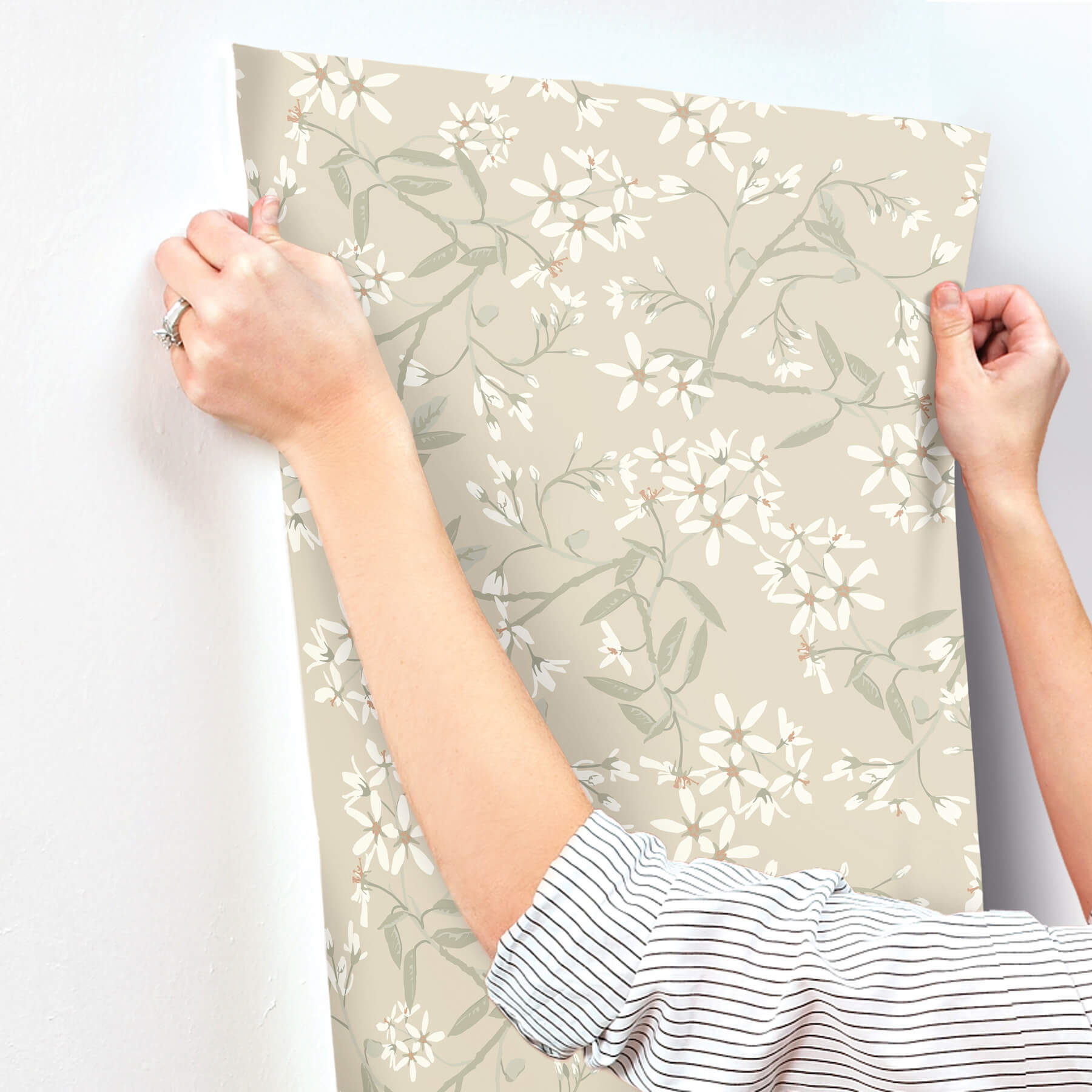 paradis-beige-bouquet-toss-wallpaper-york-wallcoverings-4201-20112 - York Wallcoverings Wallpaper