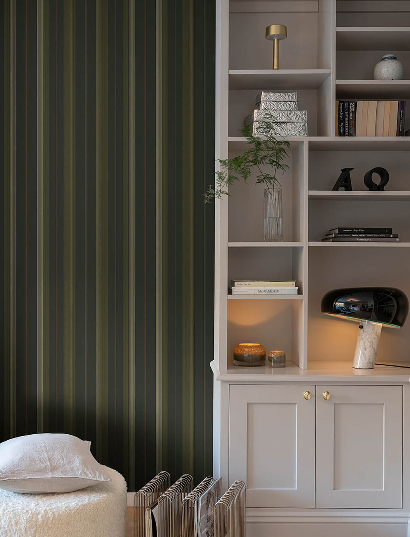 herrgrd-black-stripe-wallpaper-york-wallcoverings-4201-20122 - York Wallcoverings Papel pintado