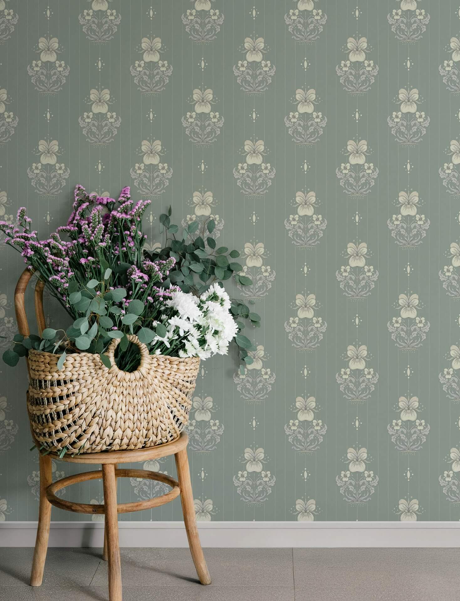 gullvie-seafoam-pansies-wallpaper-york-wallcoverings-4201-48007 - York Wallcoverings Papel pintado