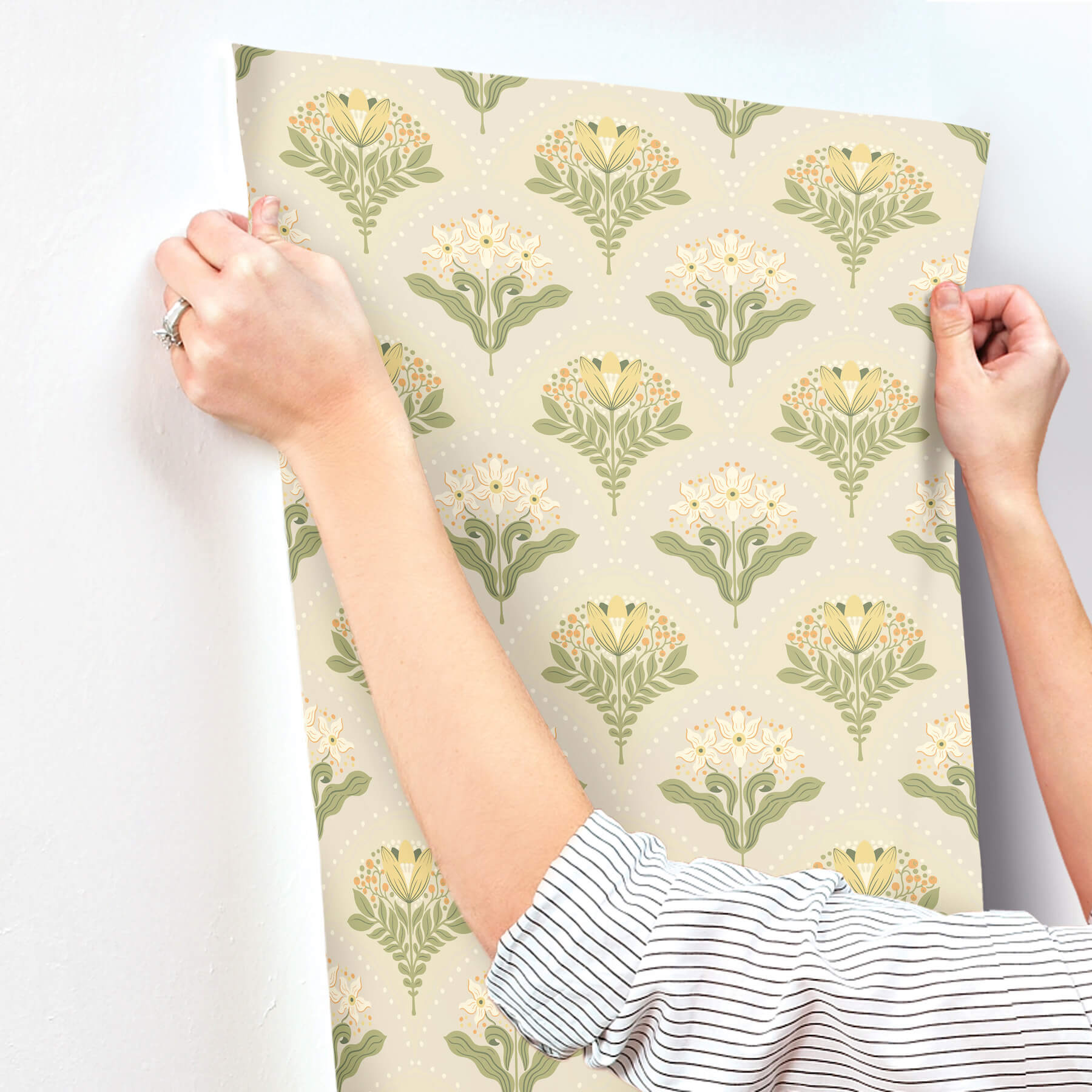 maj-light-grey-floral-damask-wallpaper-york-wallcoverings-4201-48014 - York Wallcoverings Papel pintado