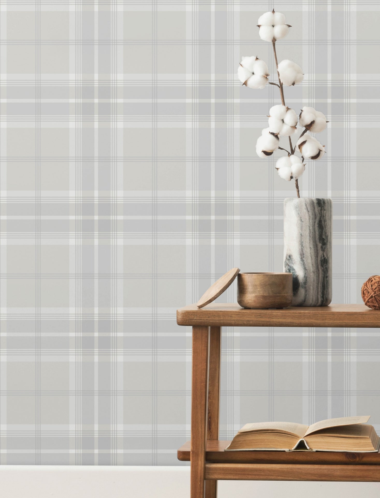 emma-dove-plaid-wallpaper-york-wallcoverings-4201-92123
