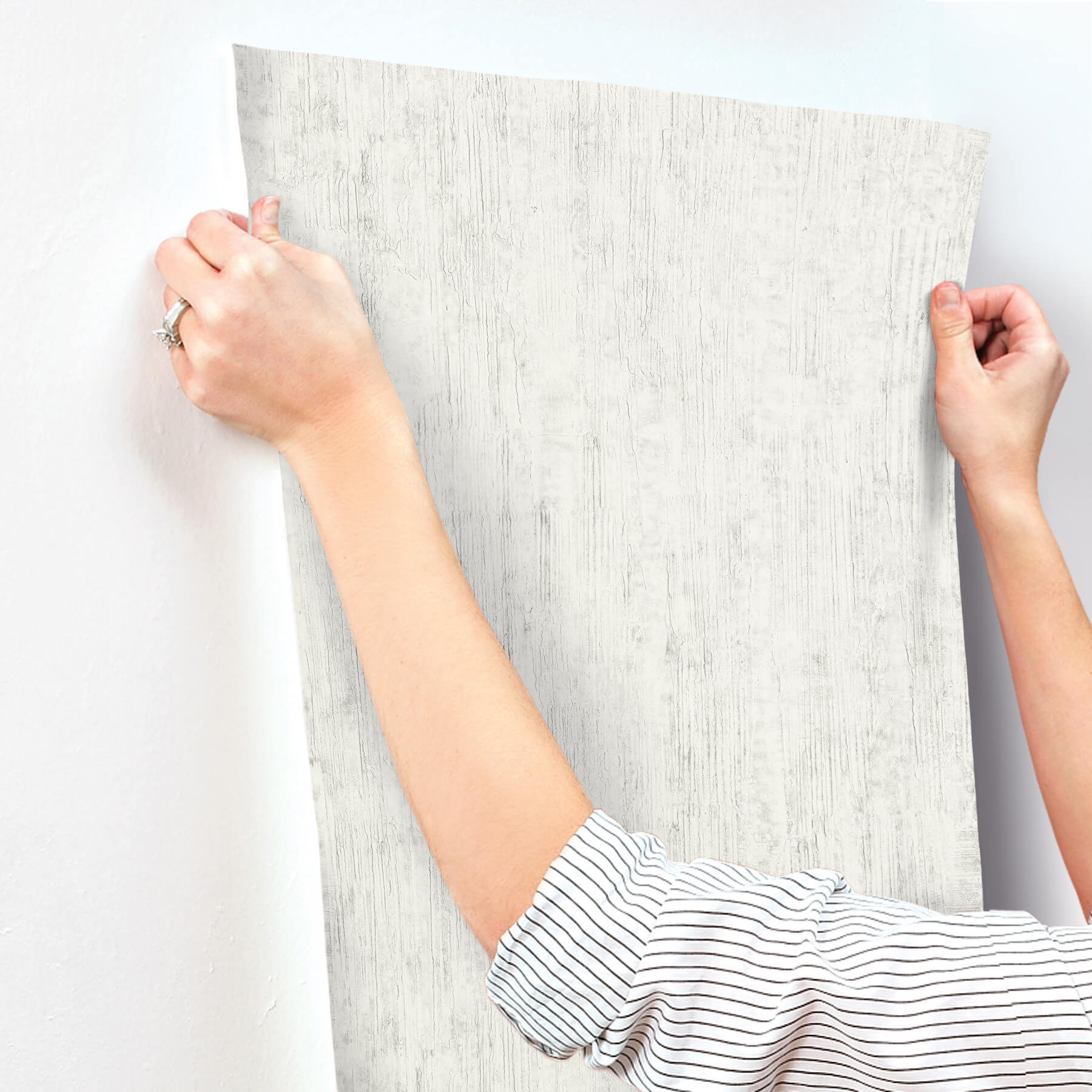 ramona-white-distressed-texture-wallpaper-york-wallcoverings-4191-83002 - York Wallcoverings Wallpaper