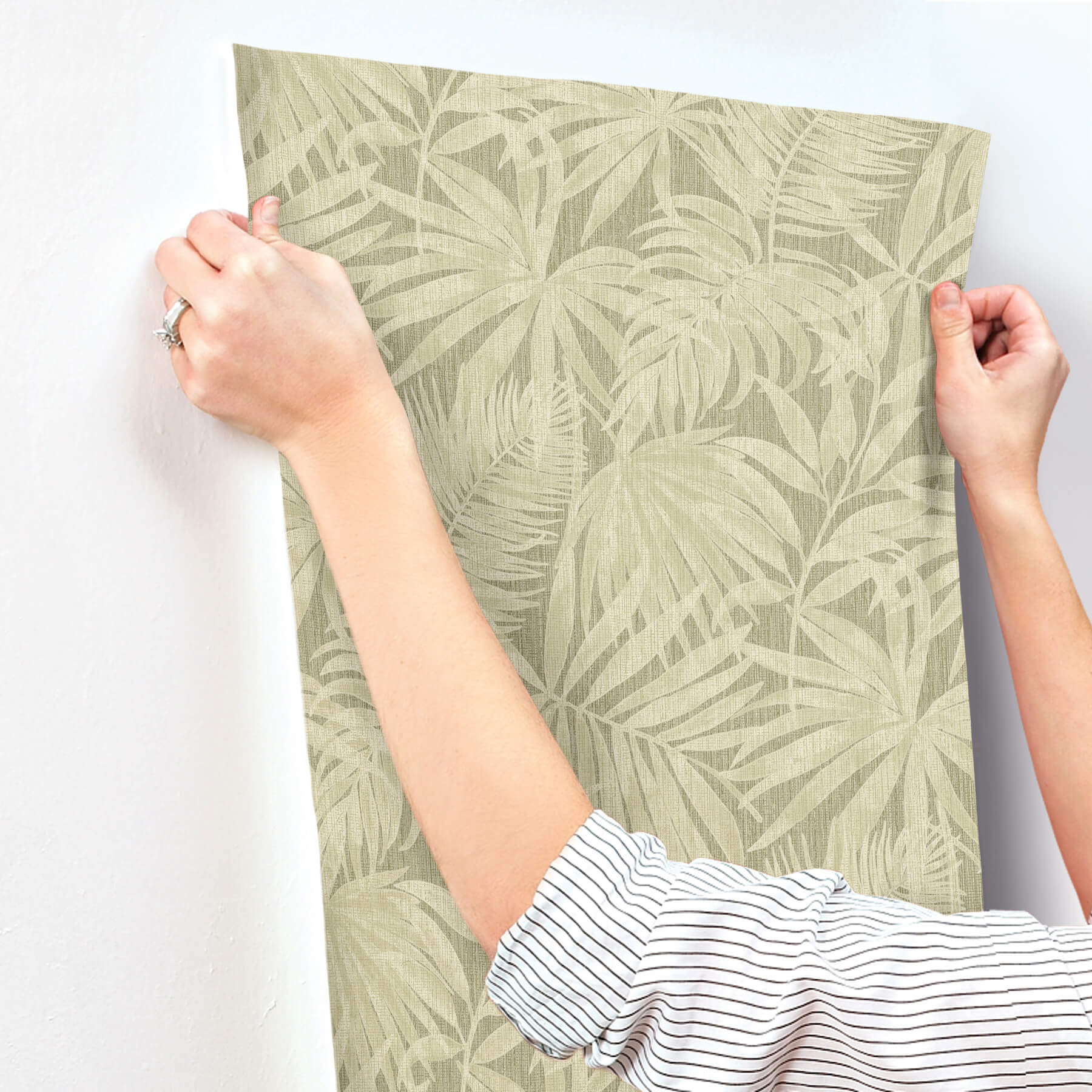 sonny-green-fronds-wallpaper-york-wallcoverings-4191-83027 - York Wallcoverings Papel pintado