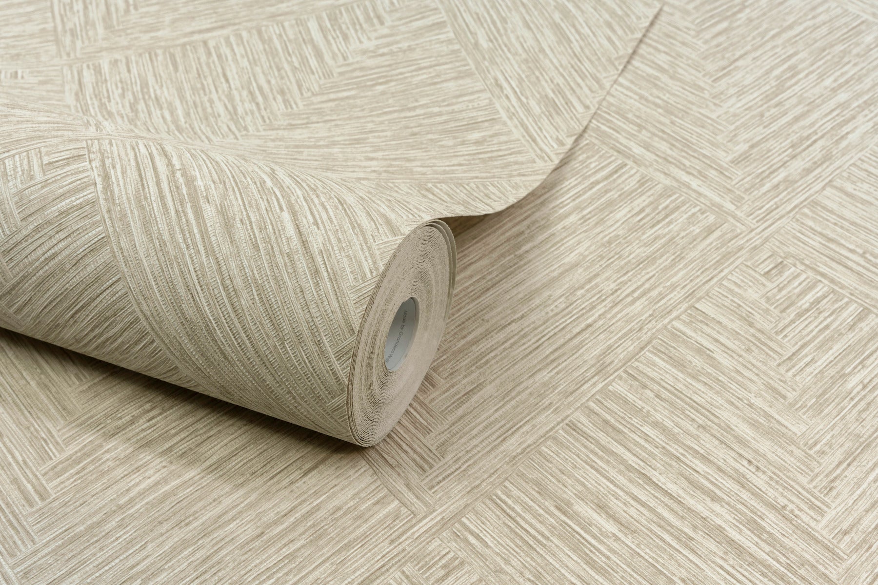 hollis-taupe-textured-diamond-wallpaper-york-wallcoverings-4191-83045