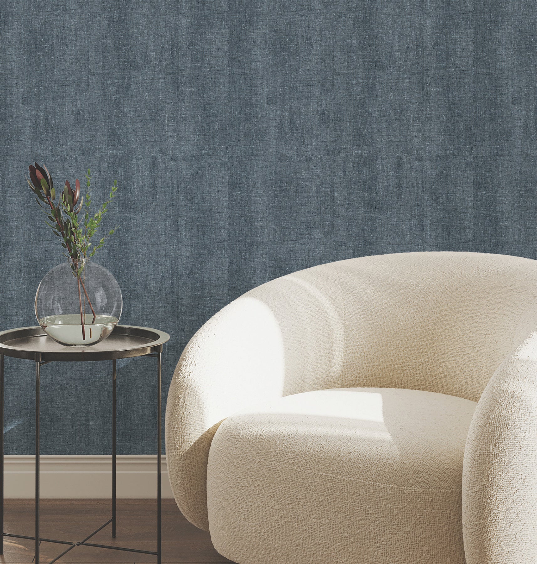 heathered-linen-indigo-faux-fabric-wallpaper-york-wallcoverings-uw1127n