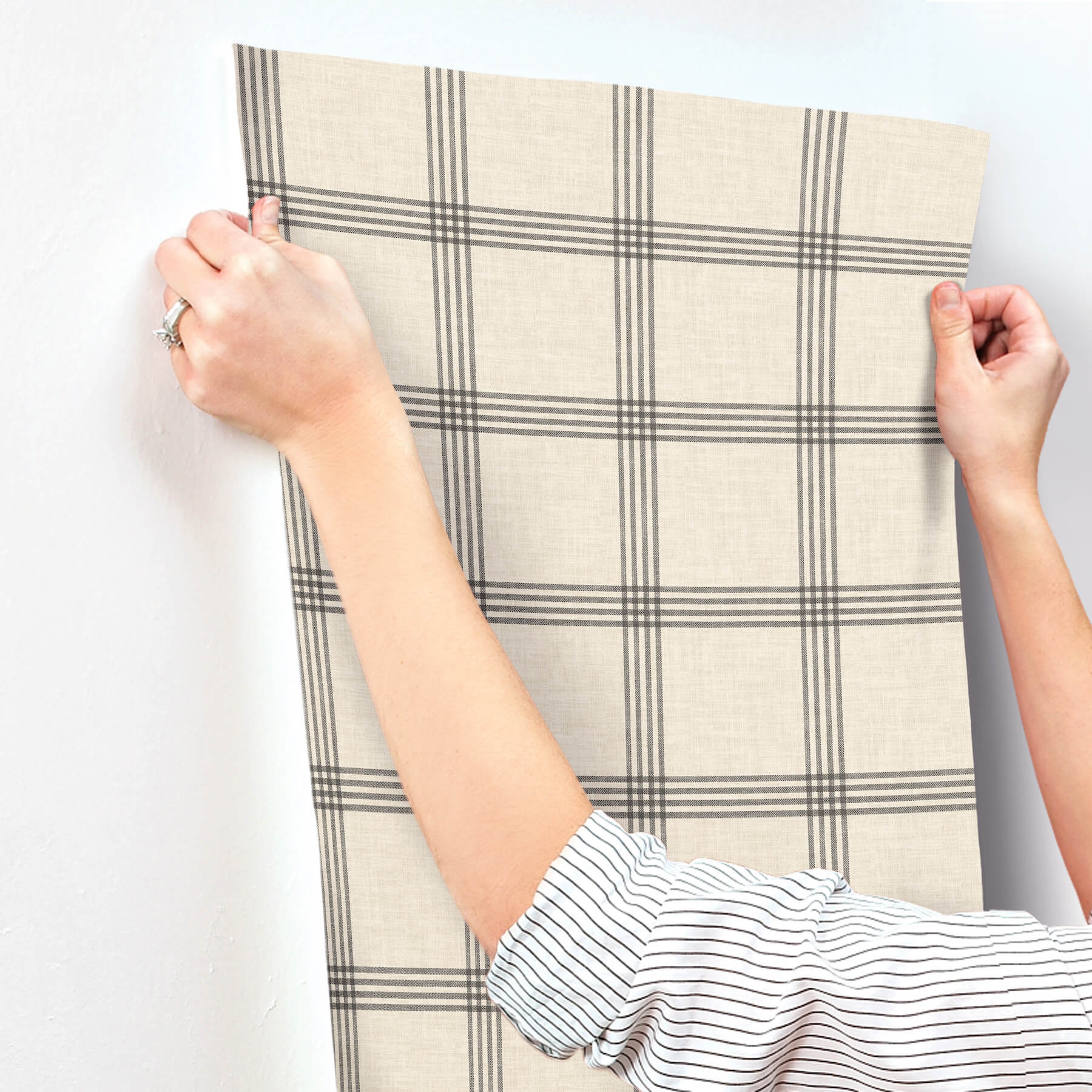 twain-black-plaid-wallpaper-york-wallcoverings-4192-24479 - York Wallcoverings Wallpaper