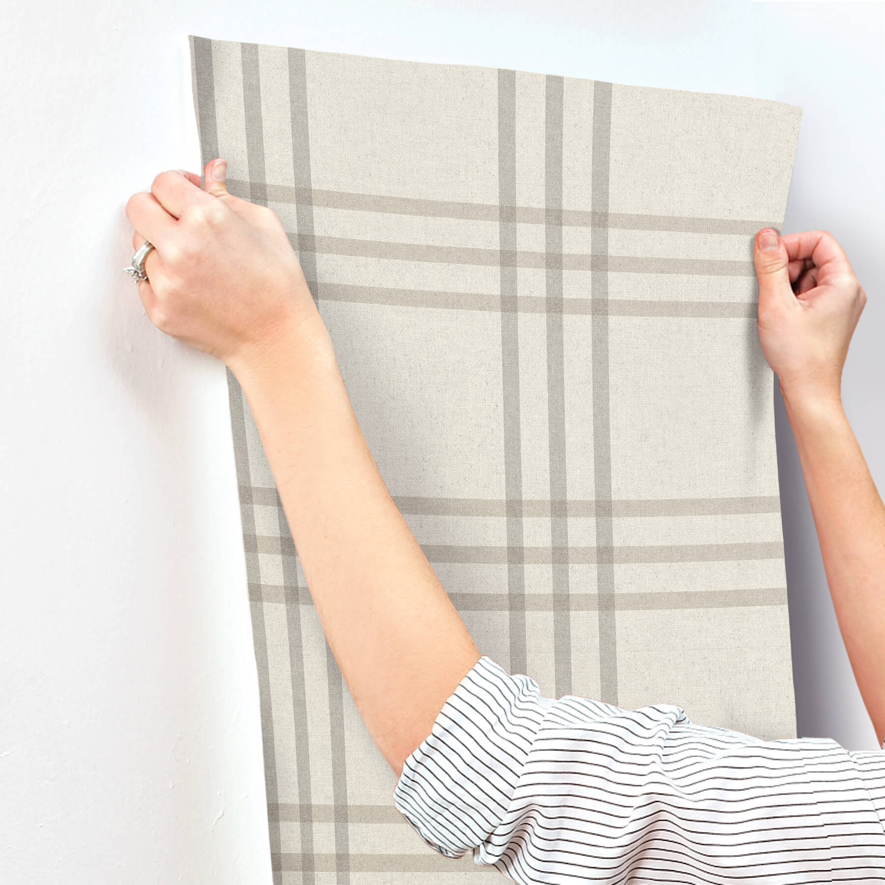 fletcher-grey-plaid-wallpaper-york-wallcoverings-4192-83401 - York Wallcoverings Wallpaper