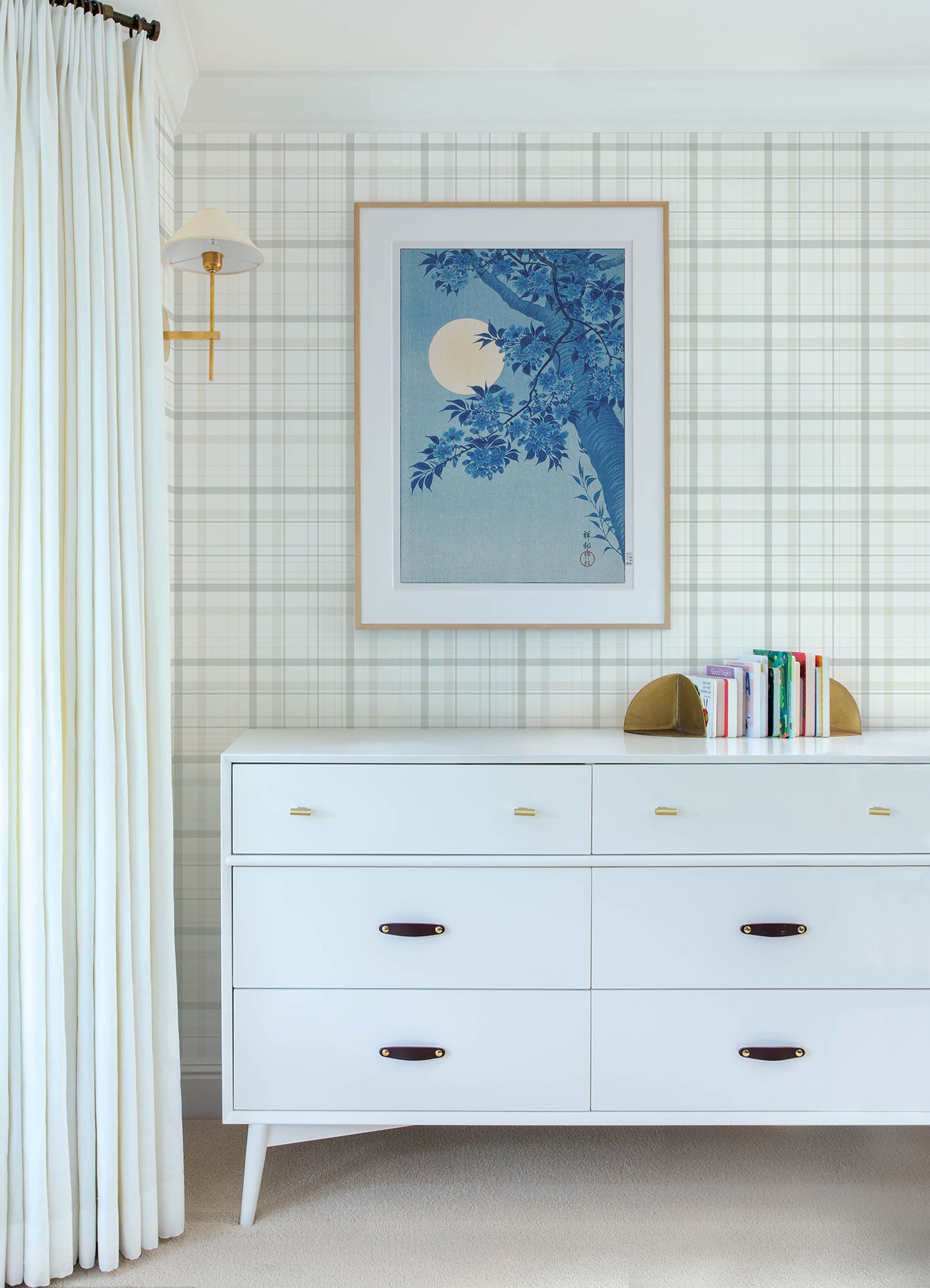 burgess-light-grey-plaid-wallpaper-york-wallcoverings-4192-83407