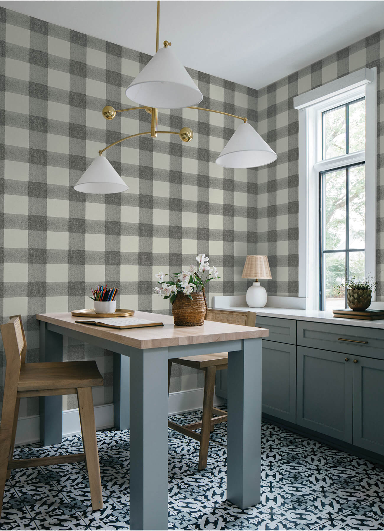thorpe-charcoal-plaid-wallpaper-york-wallcoverings-4192-83421 - York Wallcoverings Wallpaper