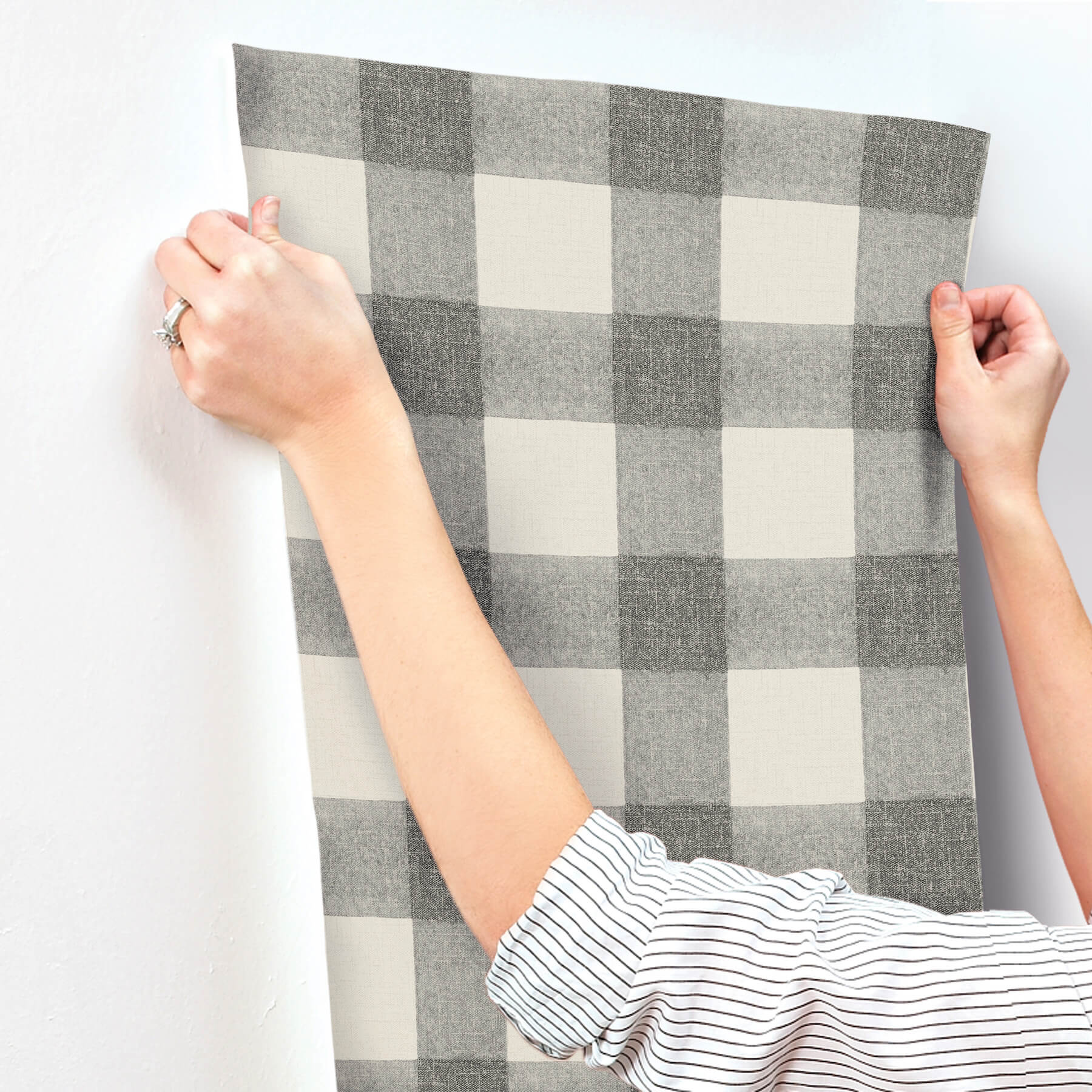 thorpe-charcoal-plaid-wallpaper-york-wallcoverings-4192-83421 - York Wallcoverings Wallpaper