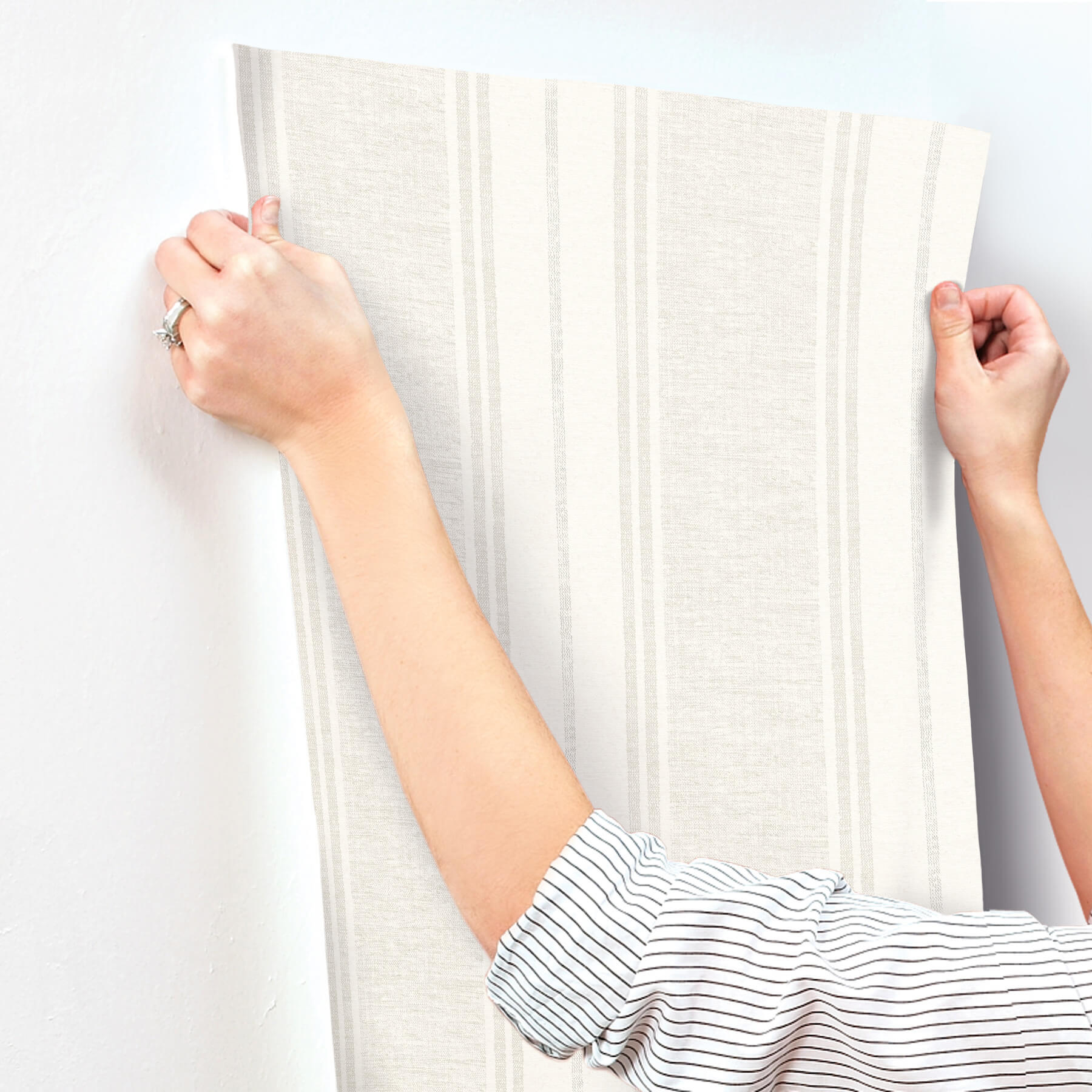 maddox-light-grey-flannel-stripe-wallpaper-york-wallcoverings-4192-83440 - York Wallcoverings Wallpaper